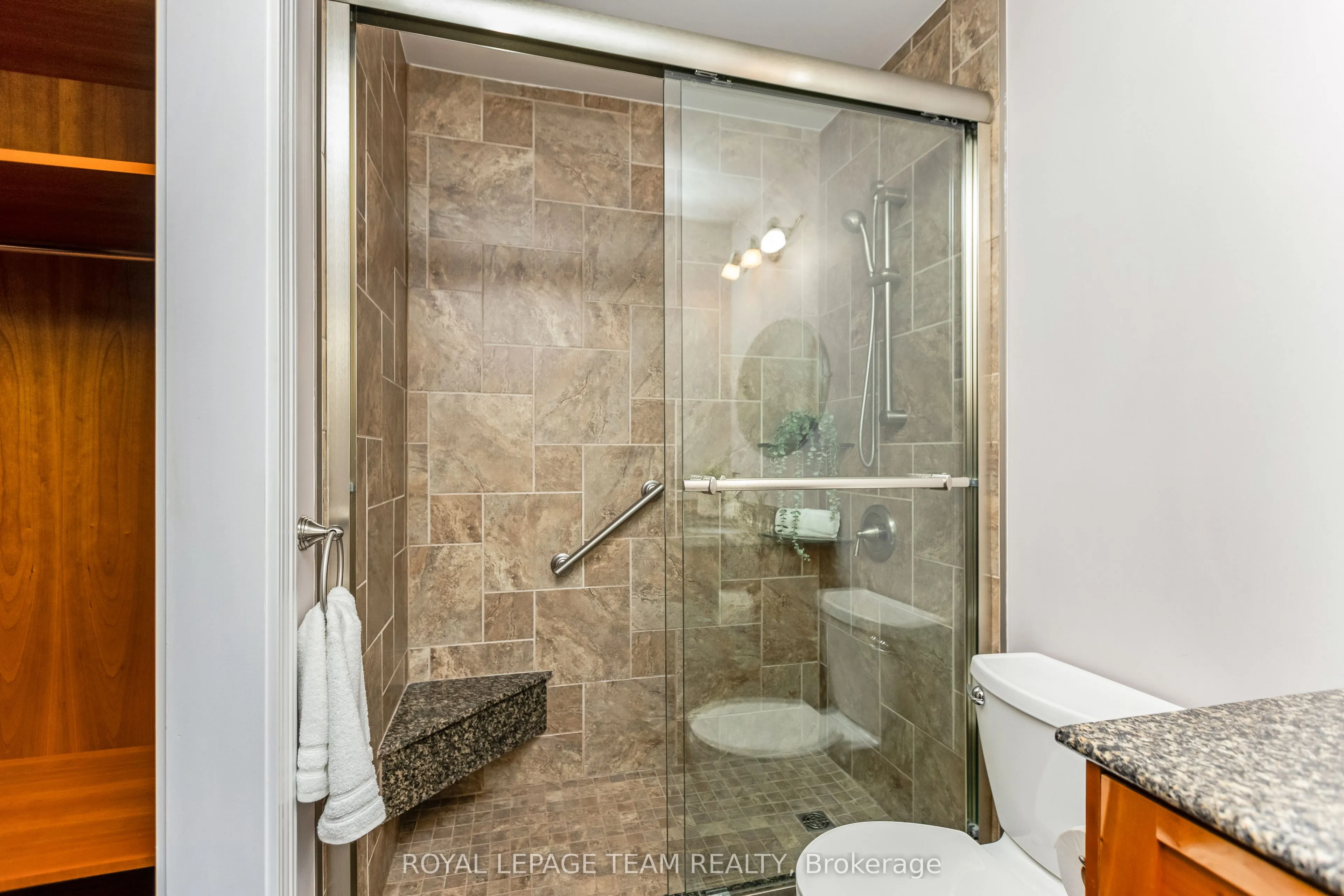 12 Pellan Crescent