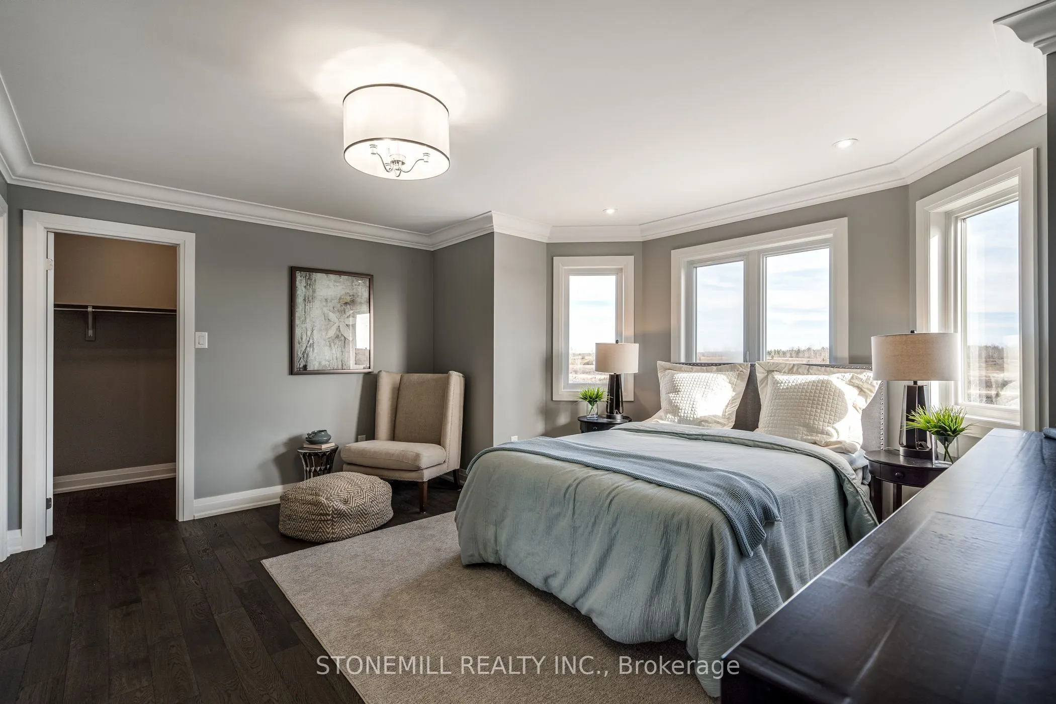156 Shoreview Drive