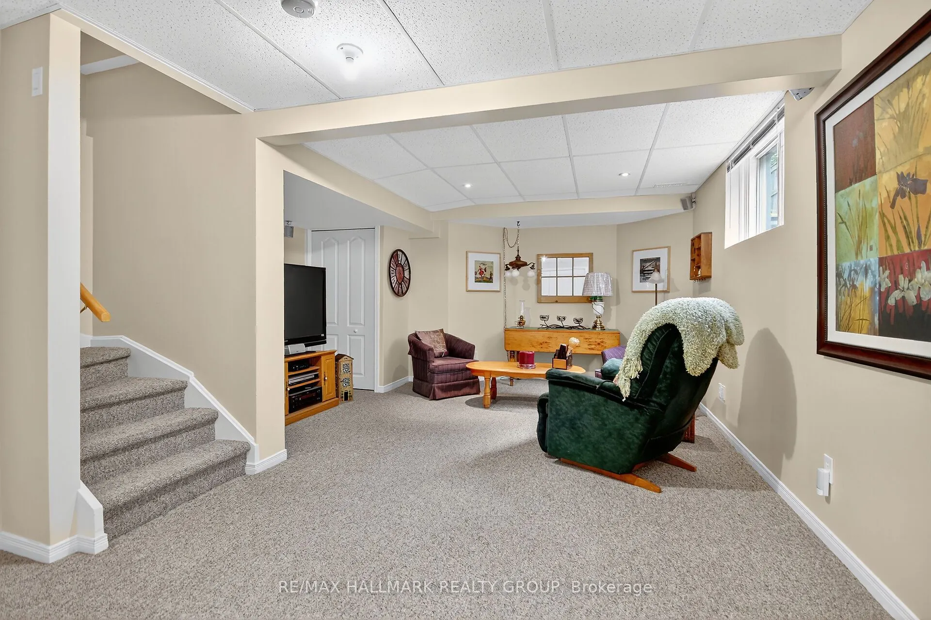 92 Stonemeadow Drive