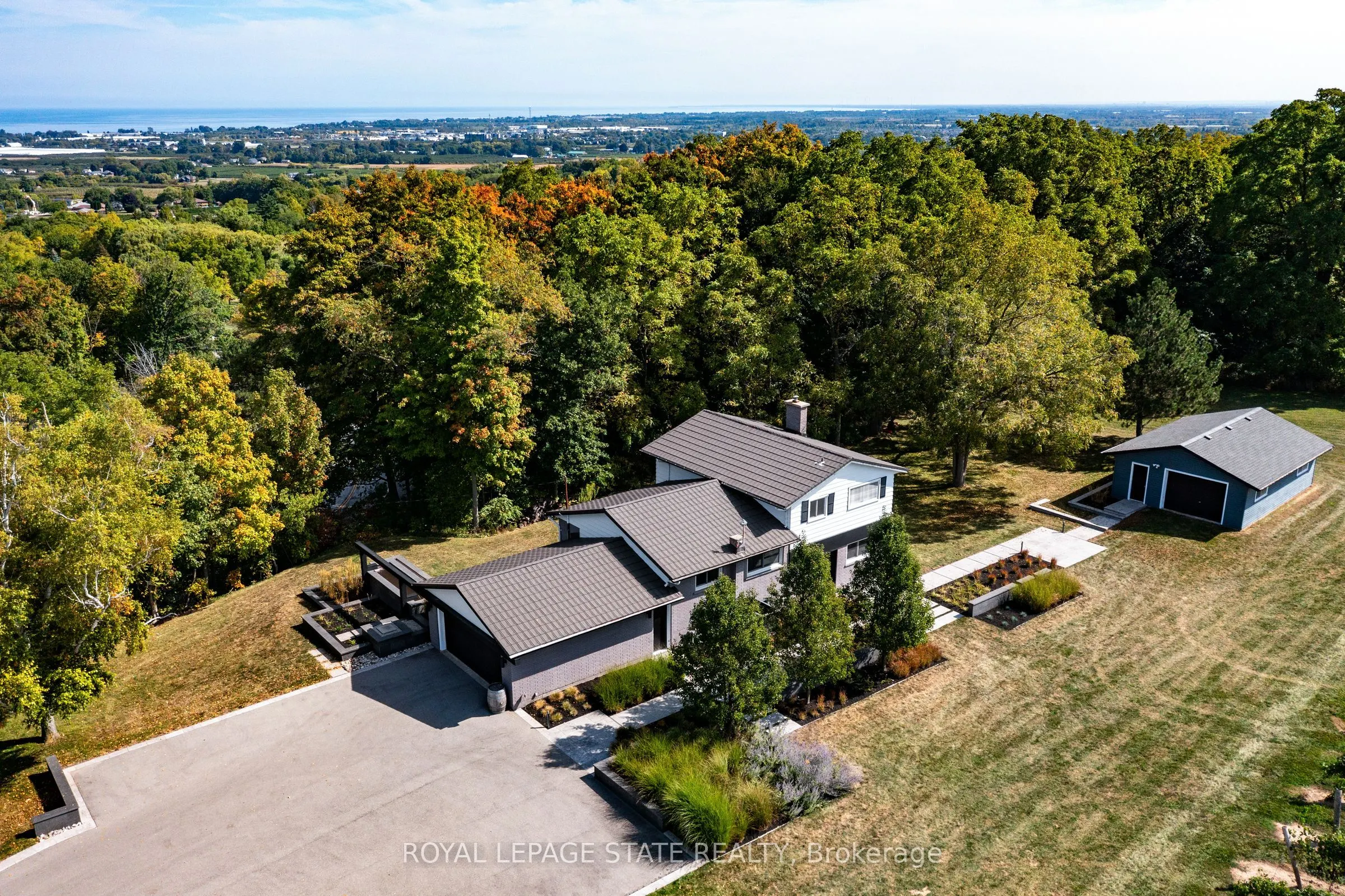 4373 Thirty Road