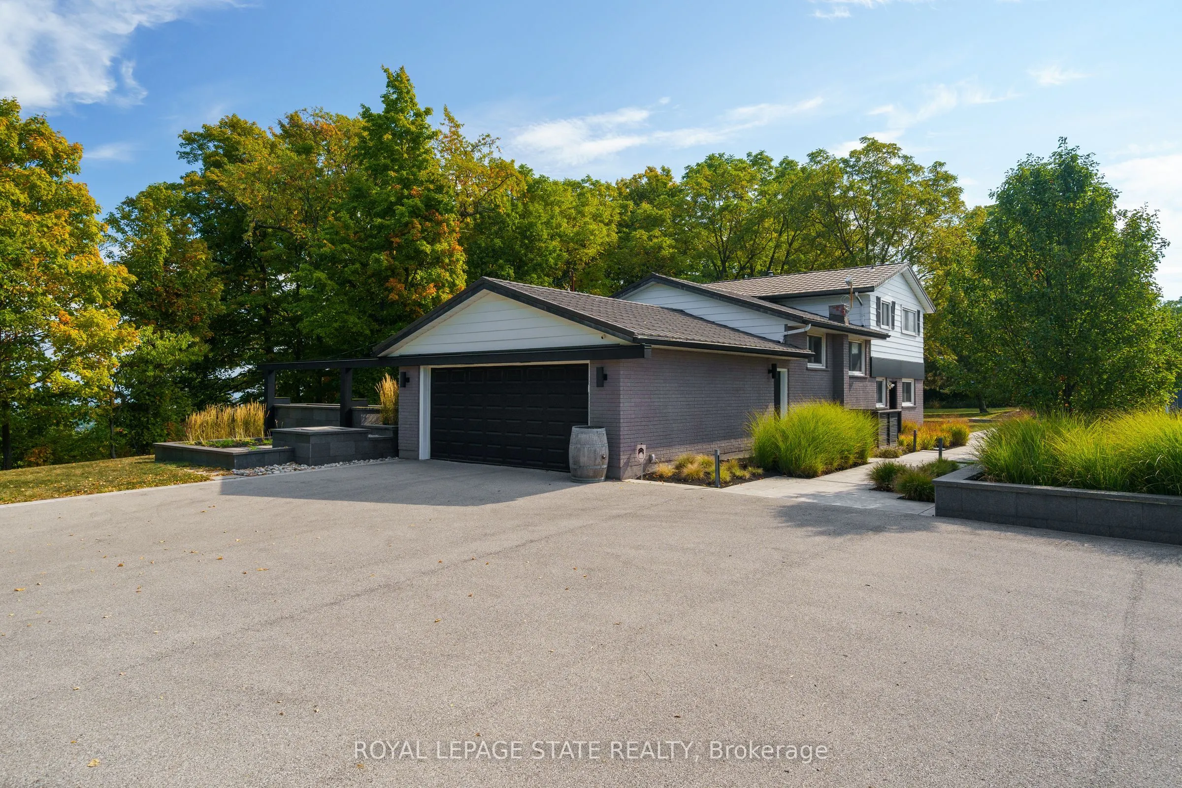 4373 Thirty Road