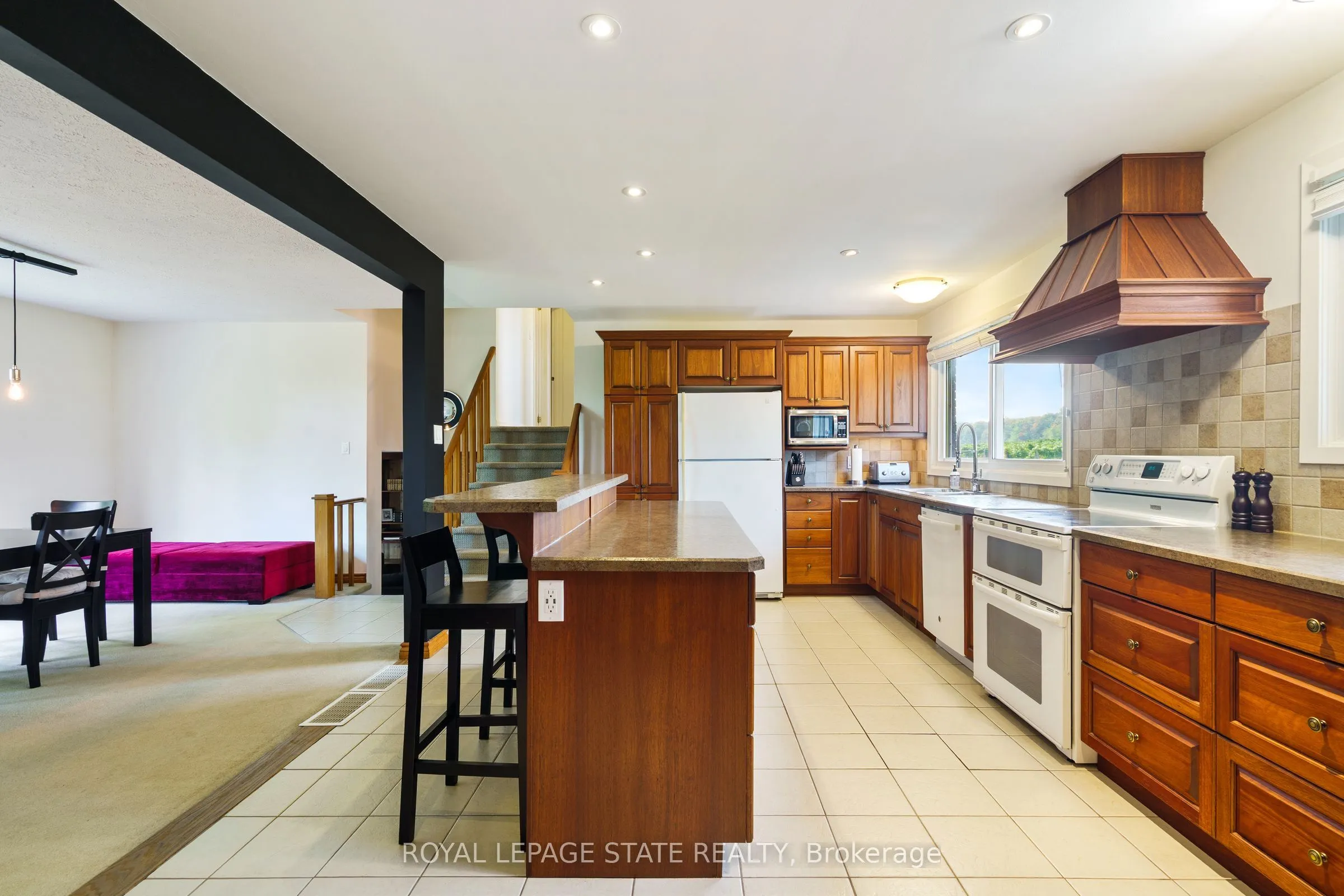 4373 Thirty Road