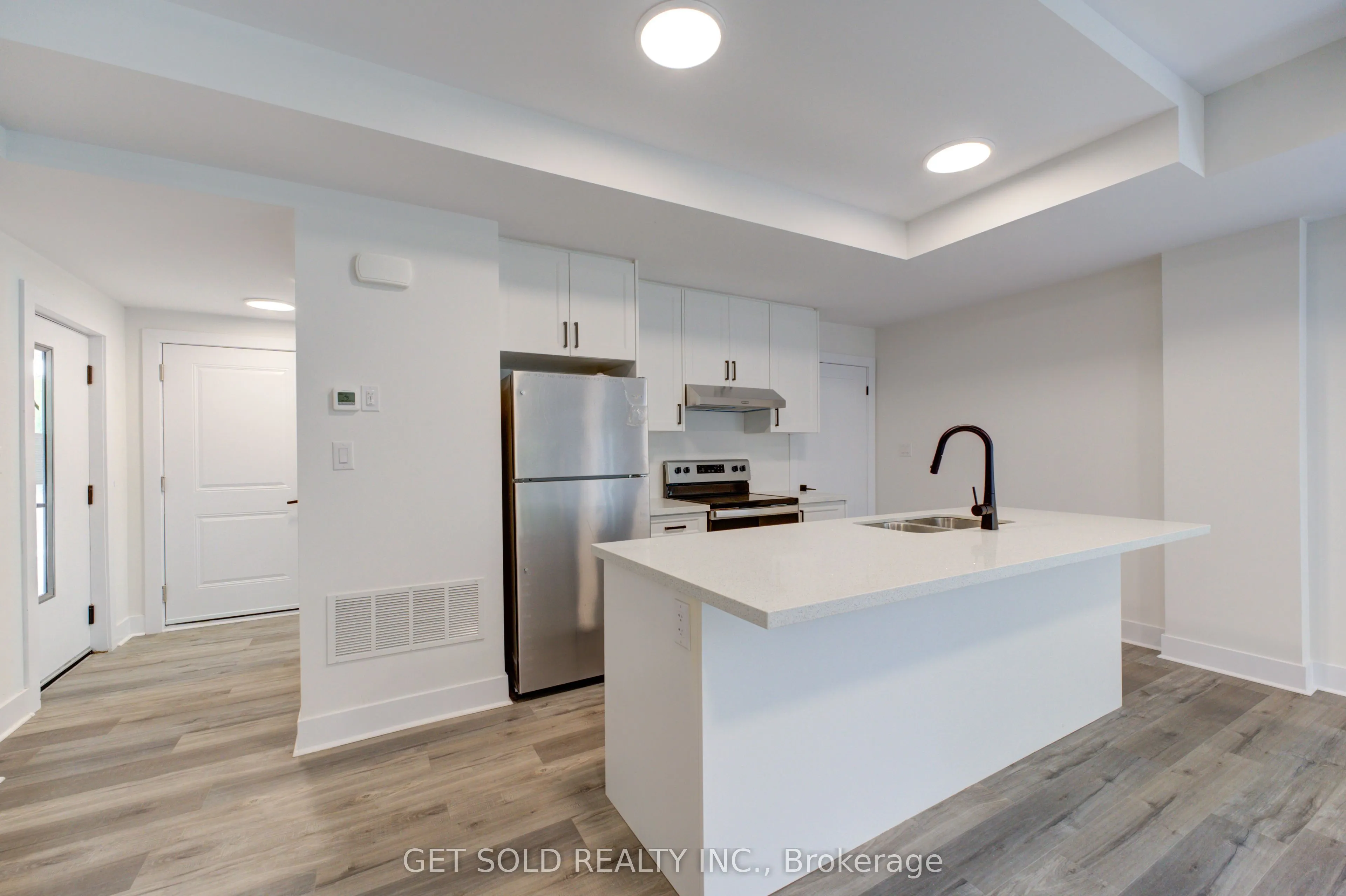 6701 Thorold Stone Road, #1