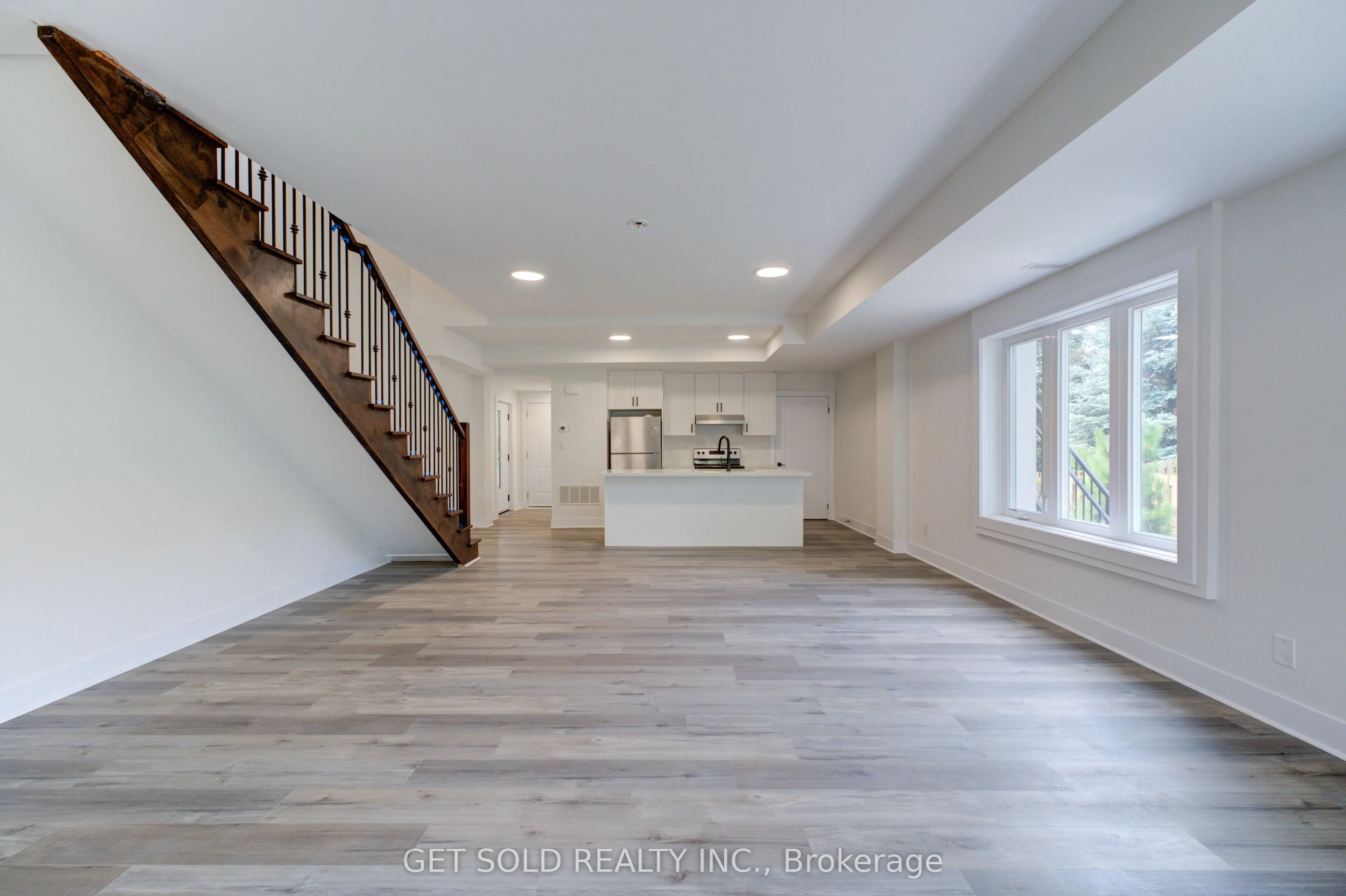 6701 Thorold Stone Road, #1