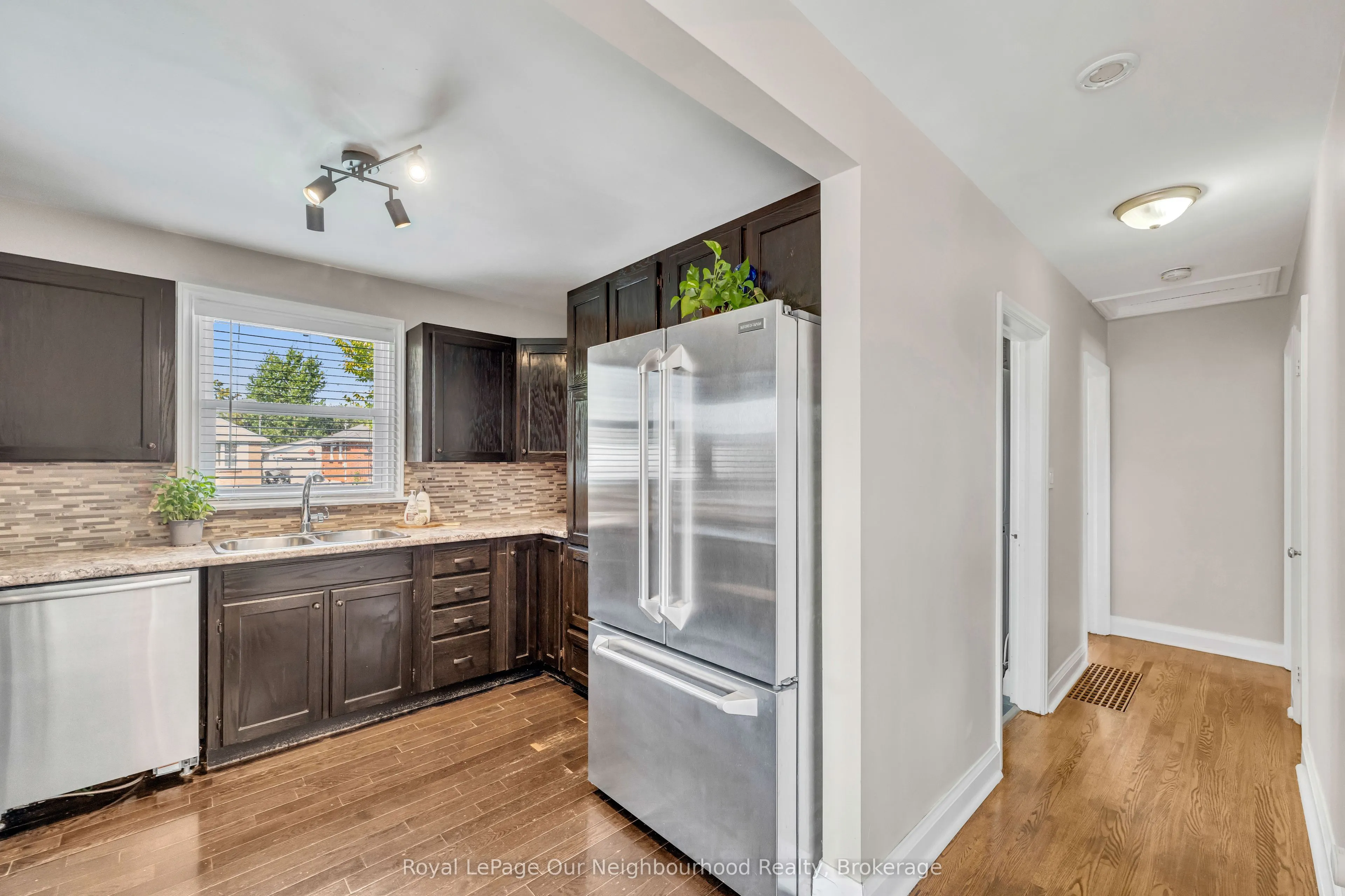 538 Shirley Street