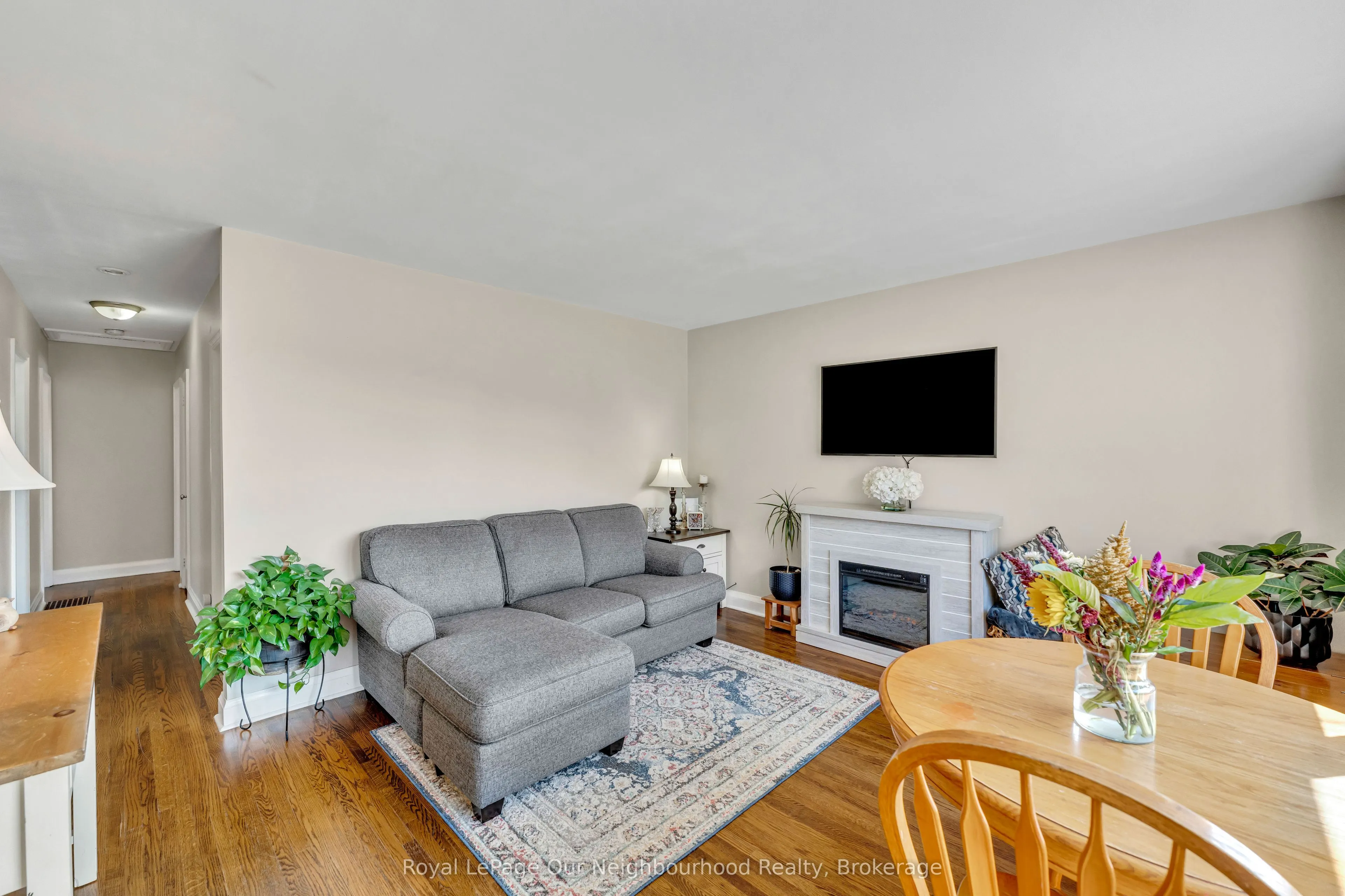 538 Shirley Street
