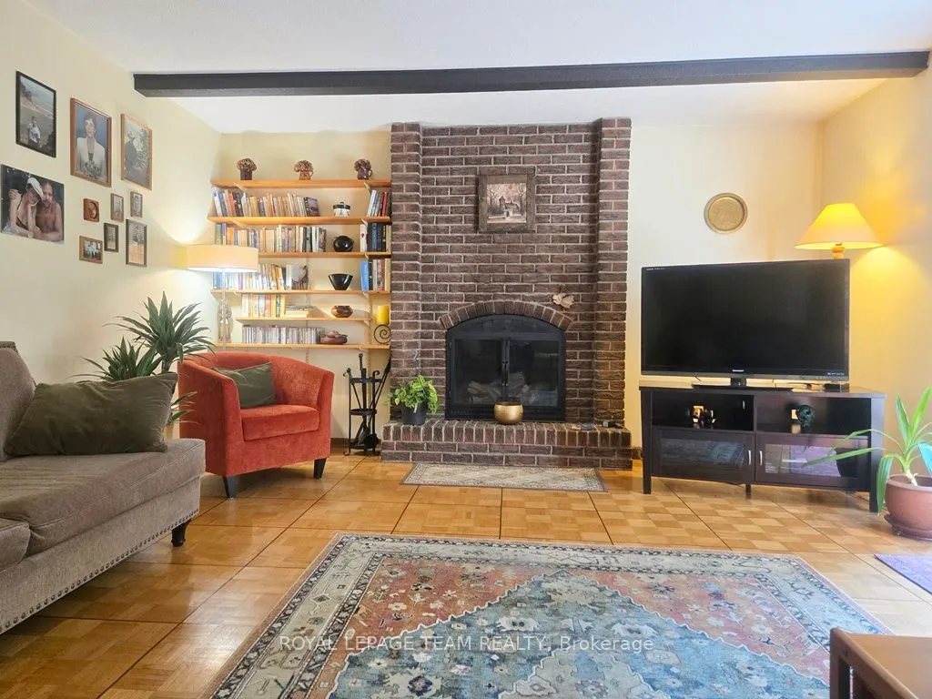 18 Diceman Crescent
