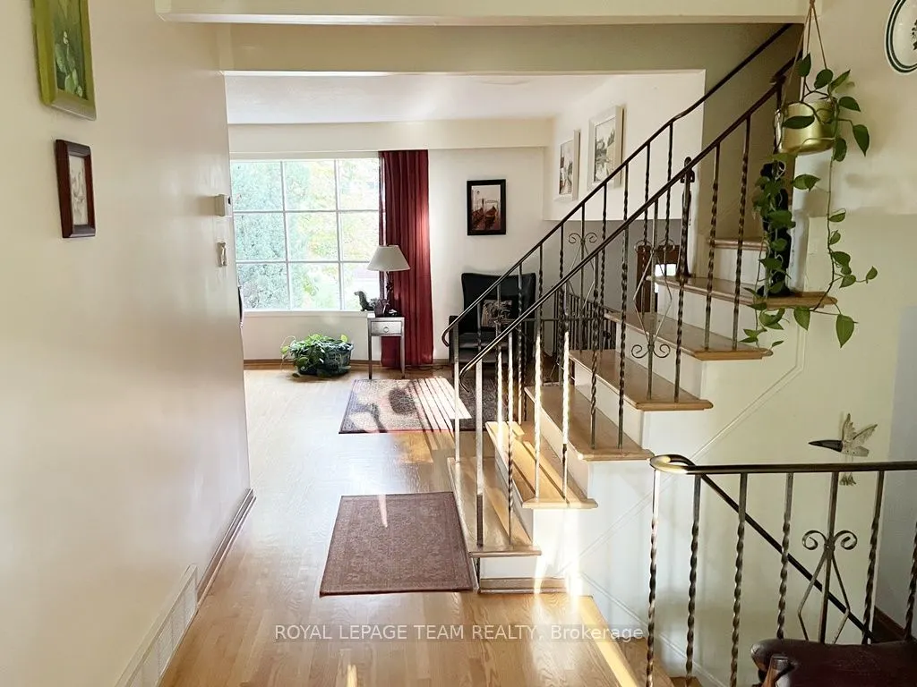 18 Diceman Crescent