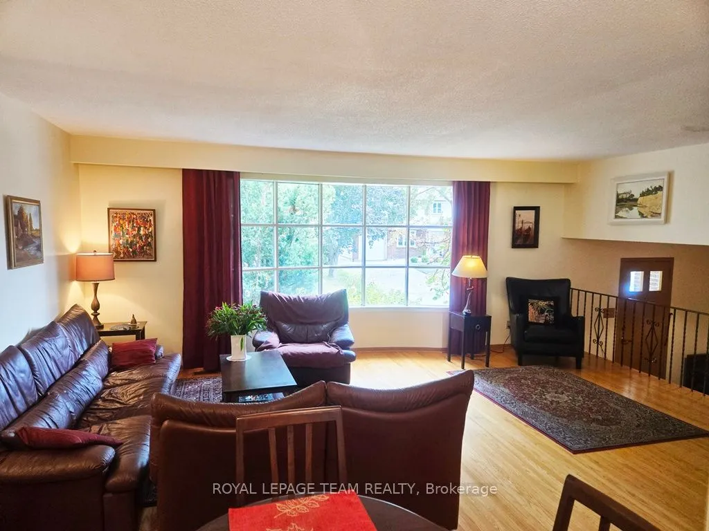 18 Diceman Crescent