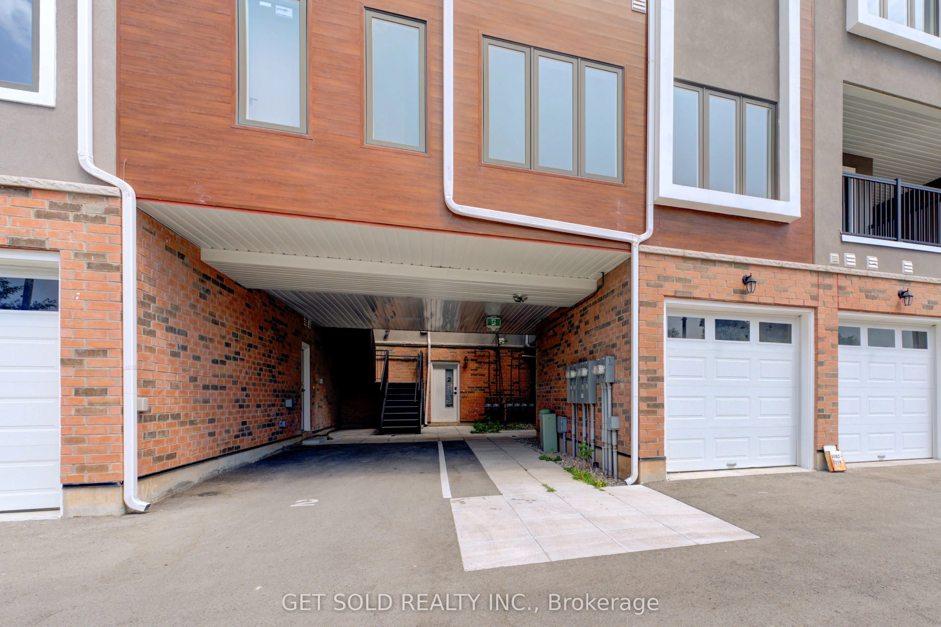 6701 Thorold Stone Road, #3