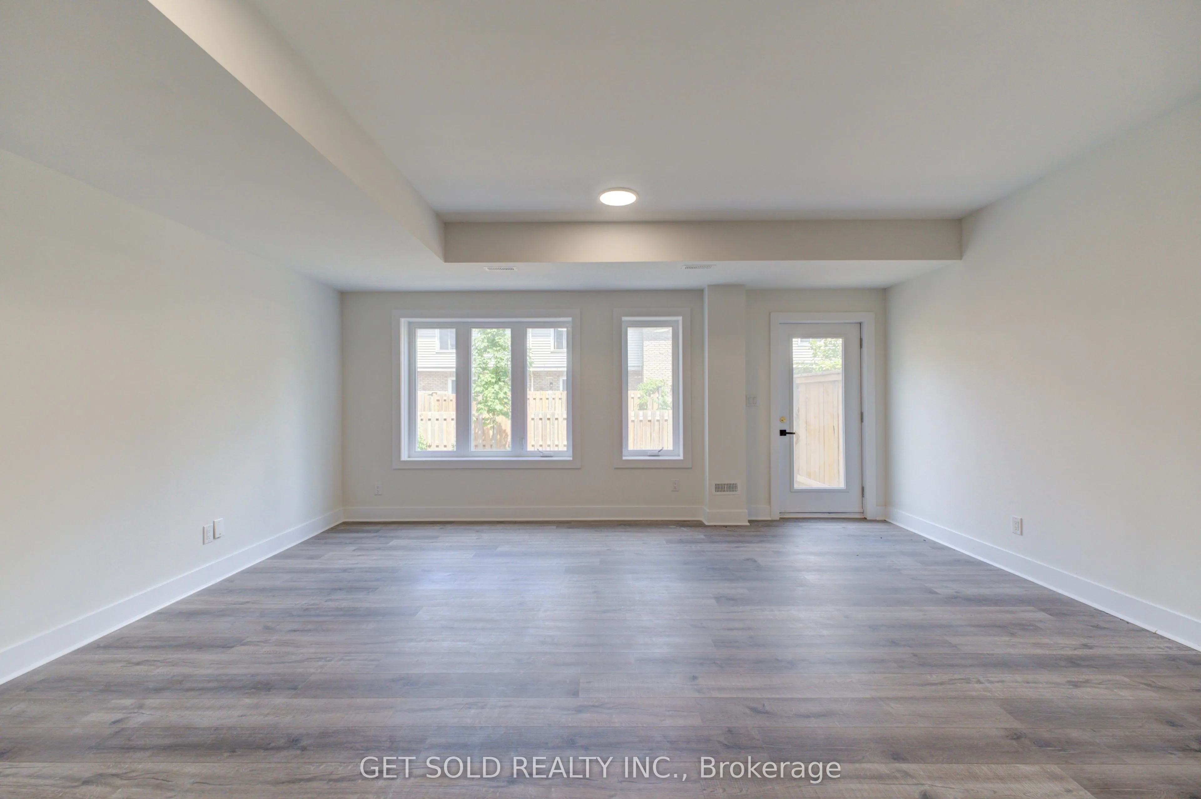 6701 Thorold Stone Road, #3