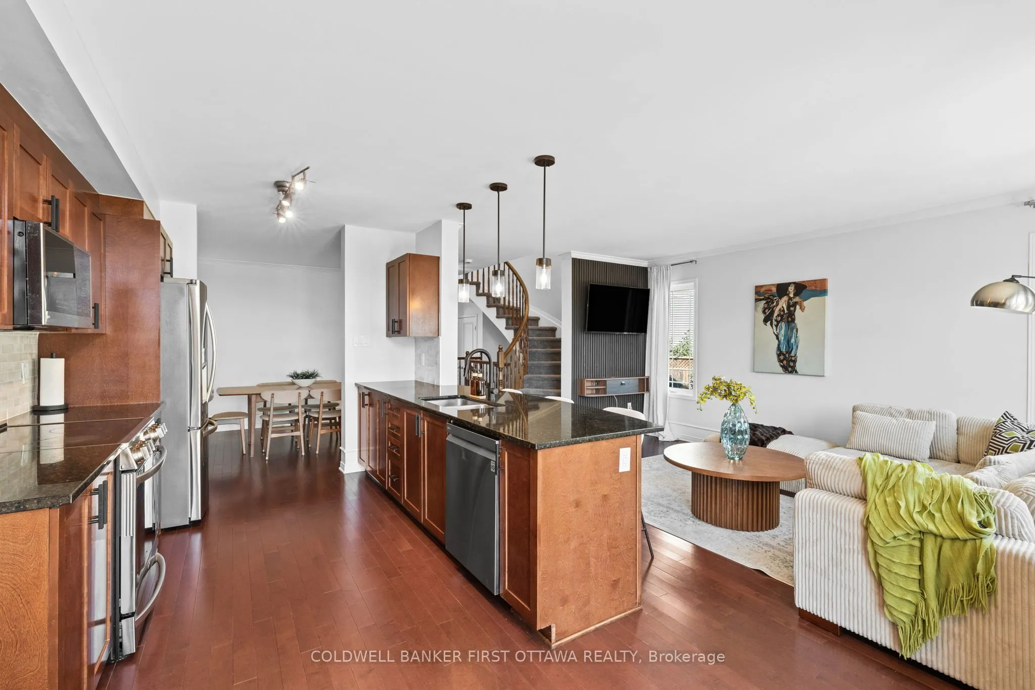 638 Pepperville Crescent