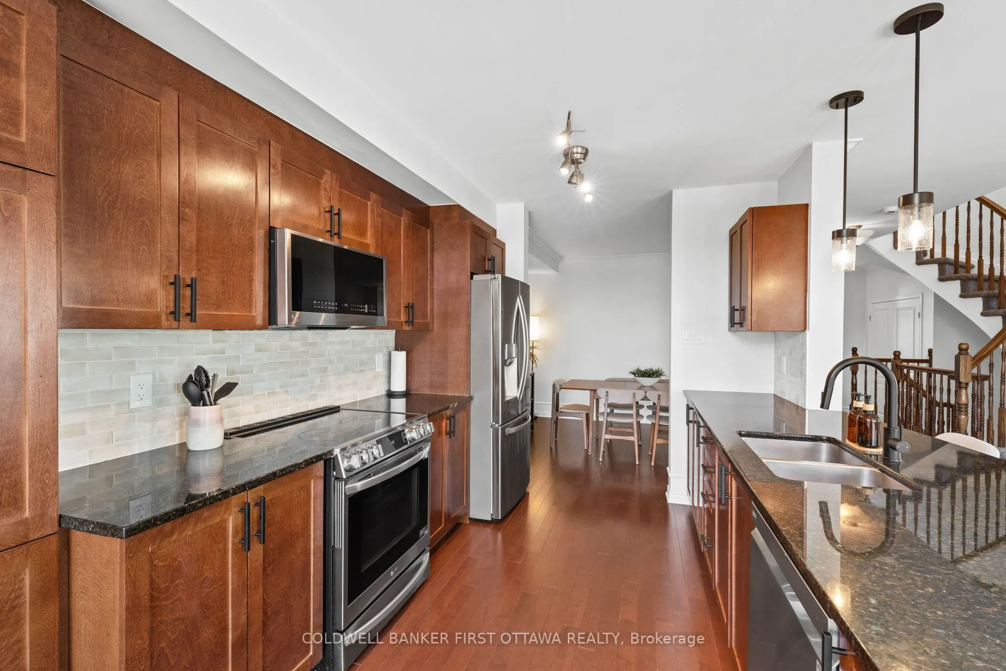 638 Pepperville Crescent