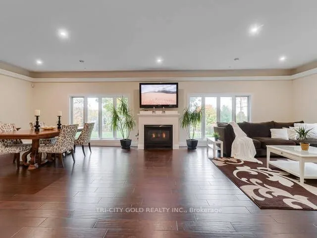 16 OCHS Drive