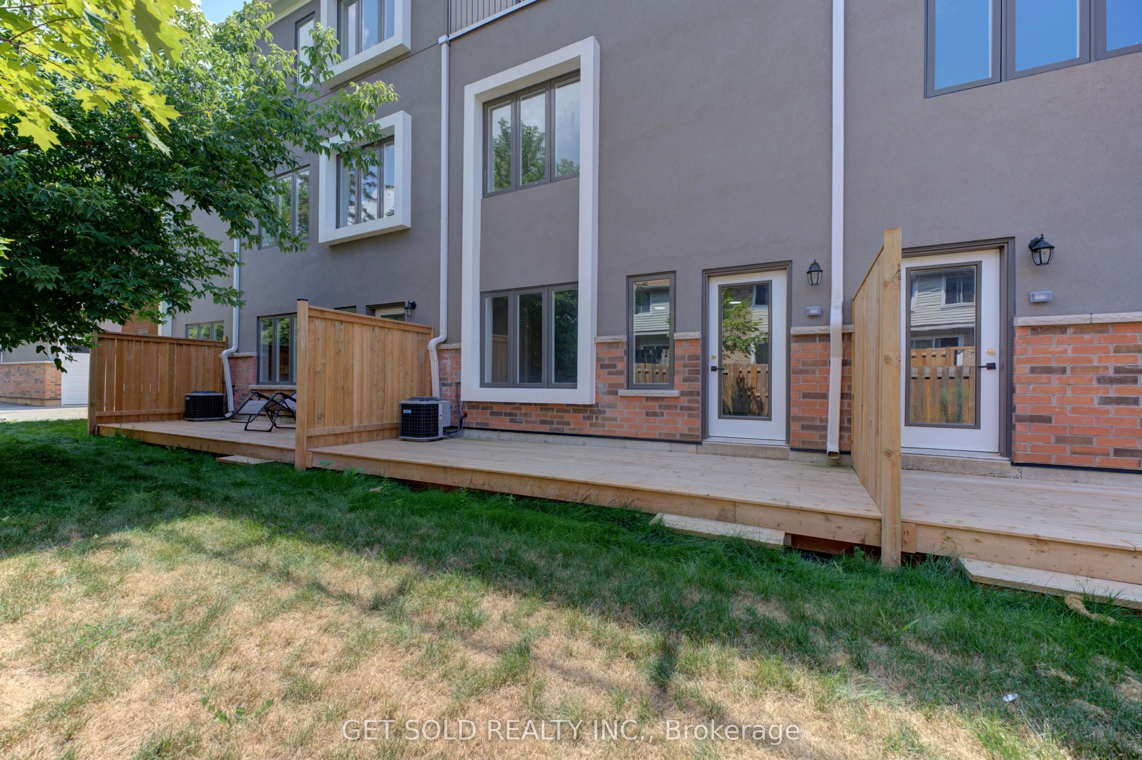 6701 Thorold Stone Road, #4