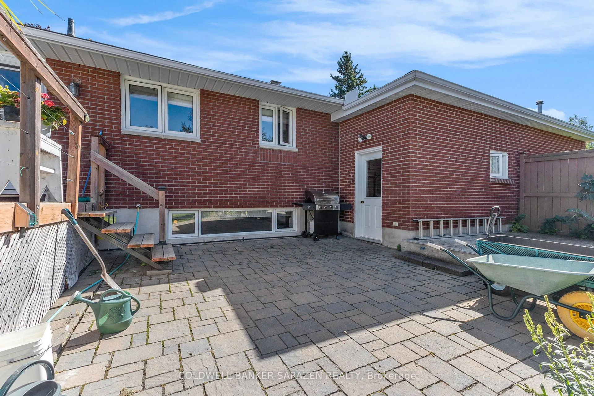 32 Wabalac Drive