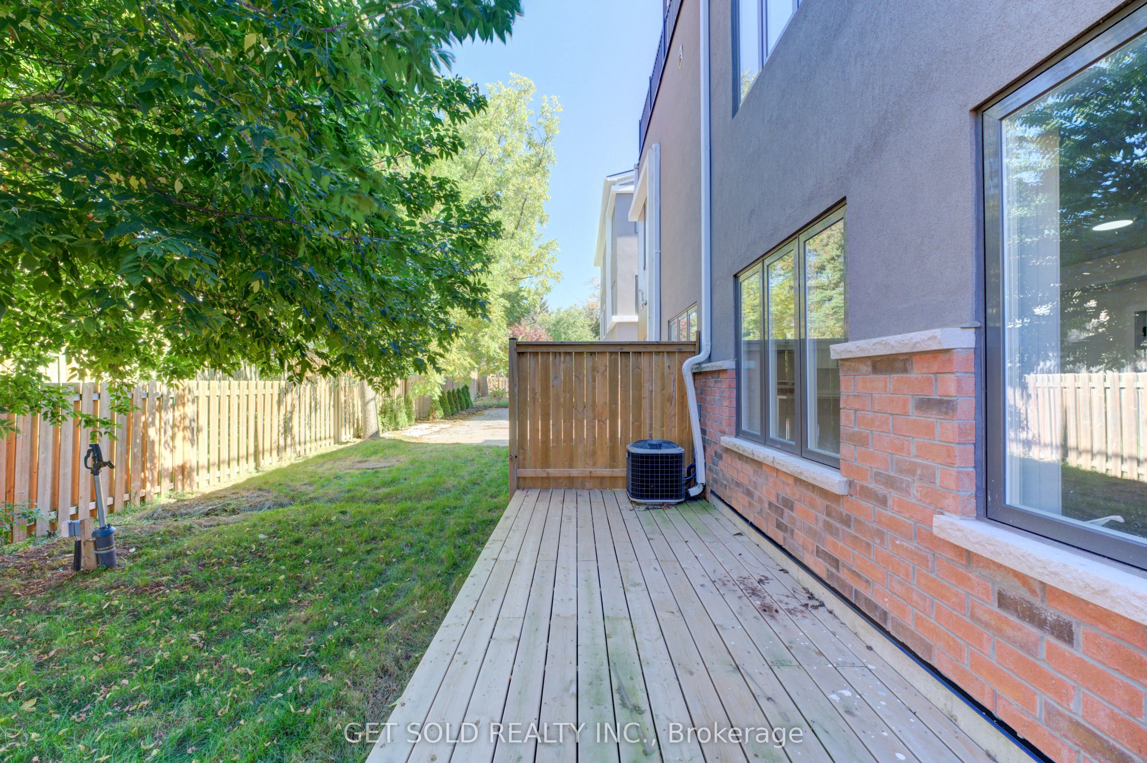 6701 Thorold Stone Road, #5