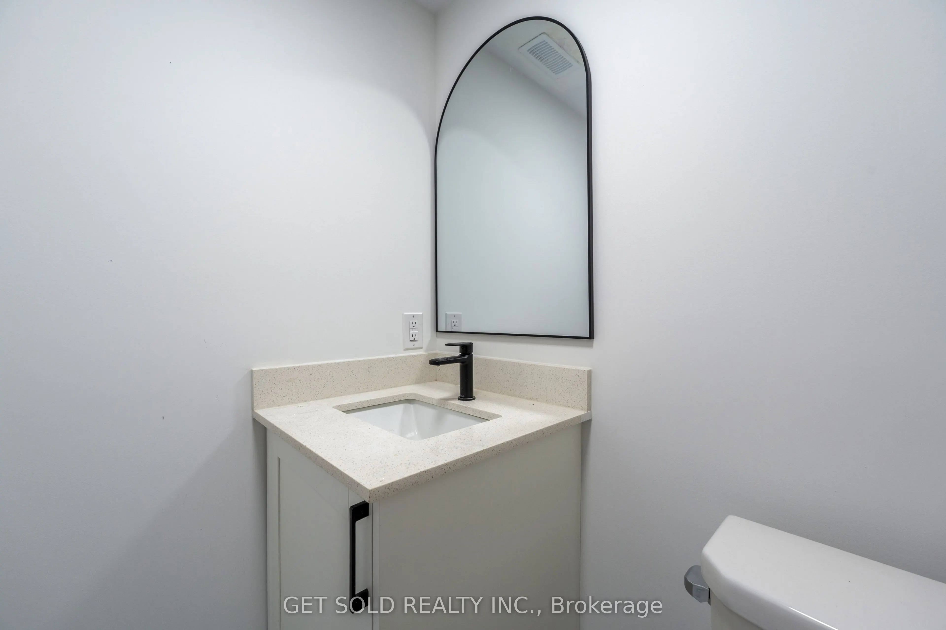 6701 Thorold Stone Road, #5