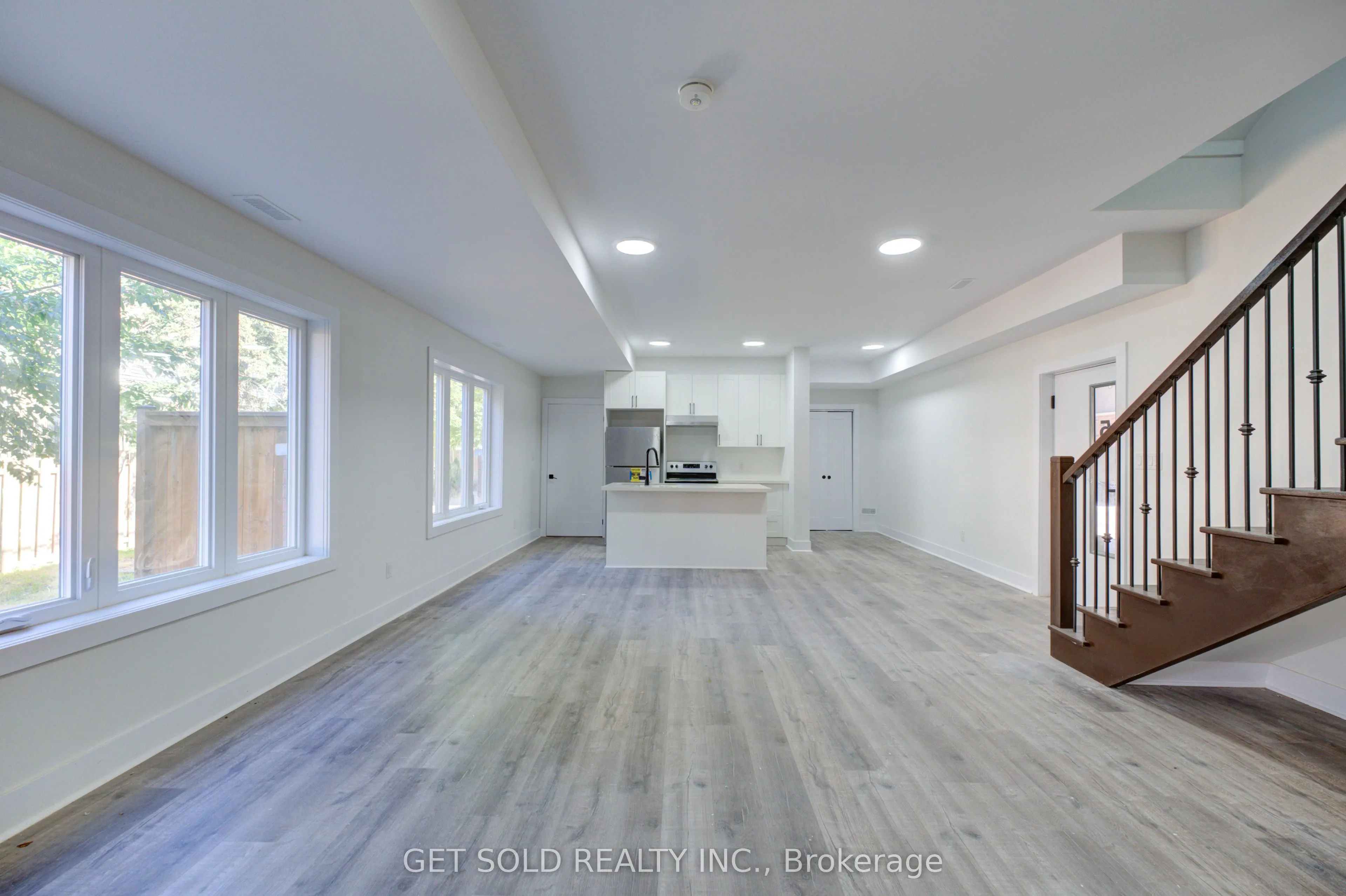 6701 Thorold Stone Road, #5