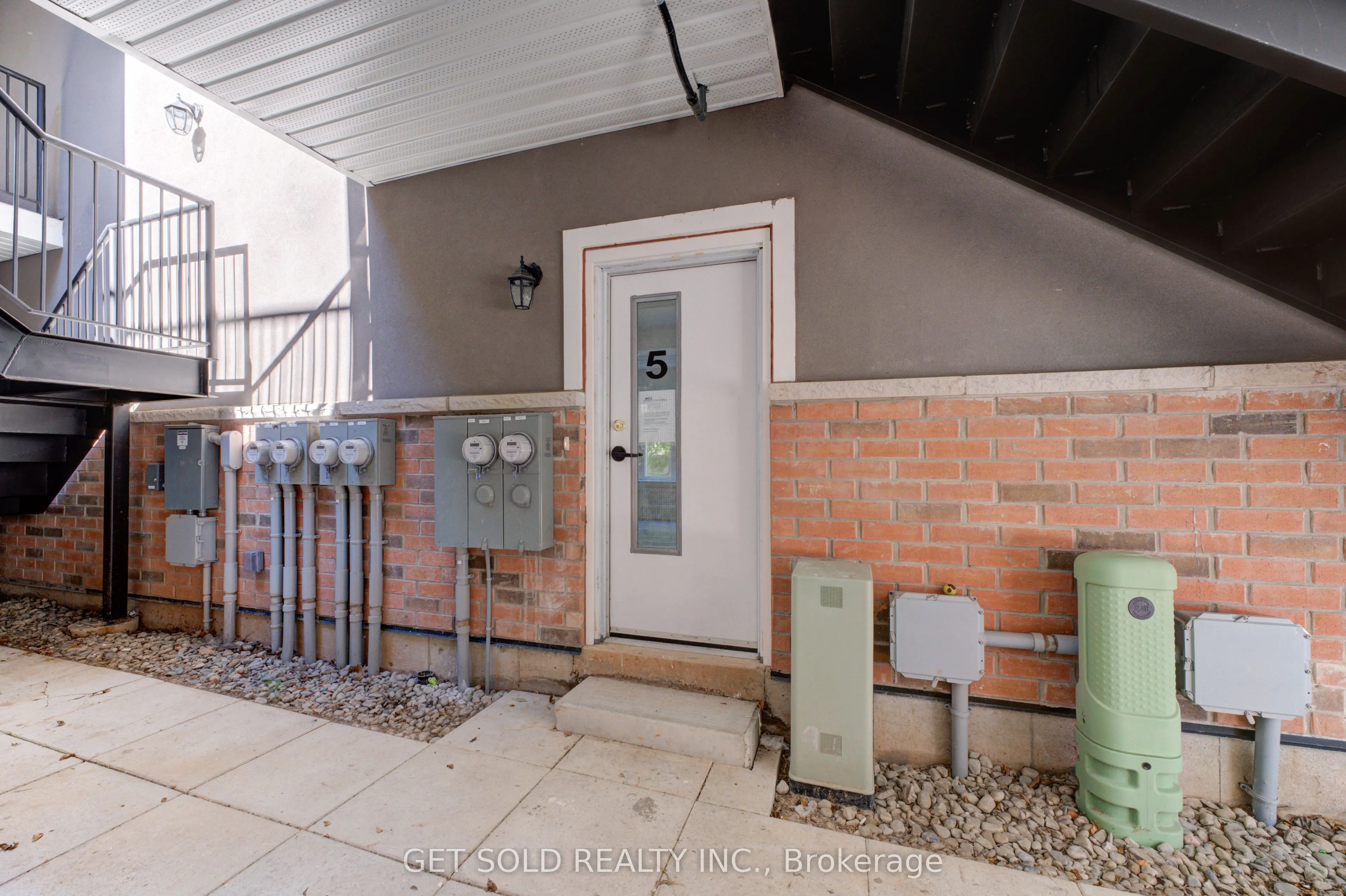 6701 Thorold Stone Road, #5
