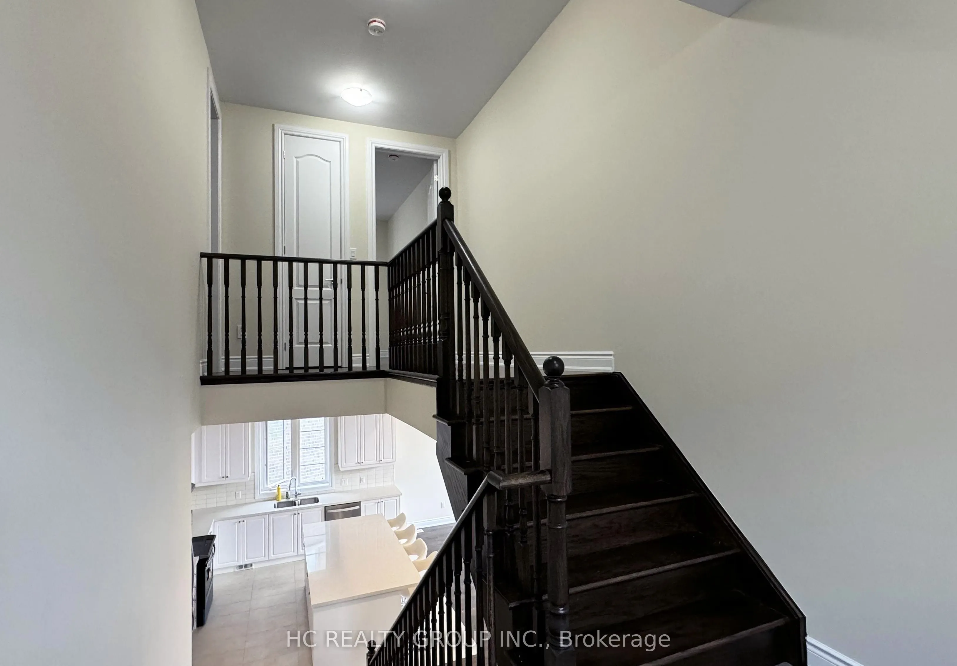 313 Somme Street