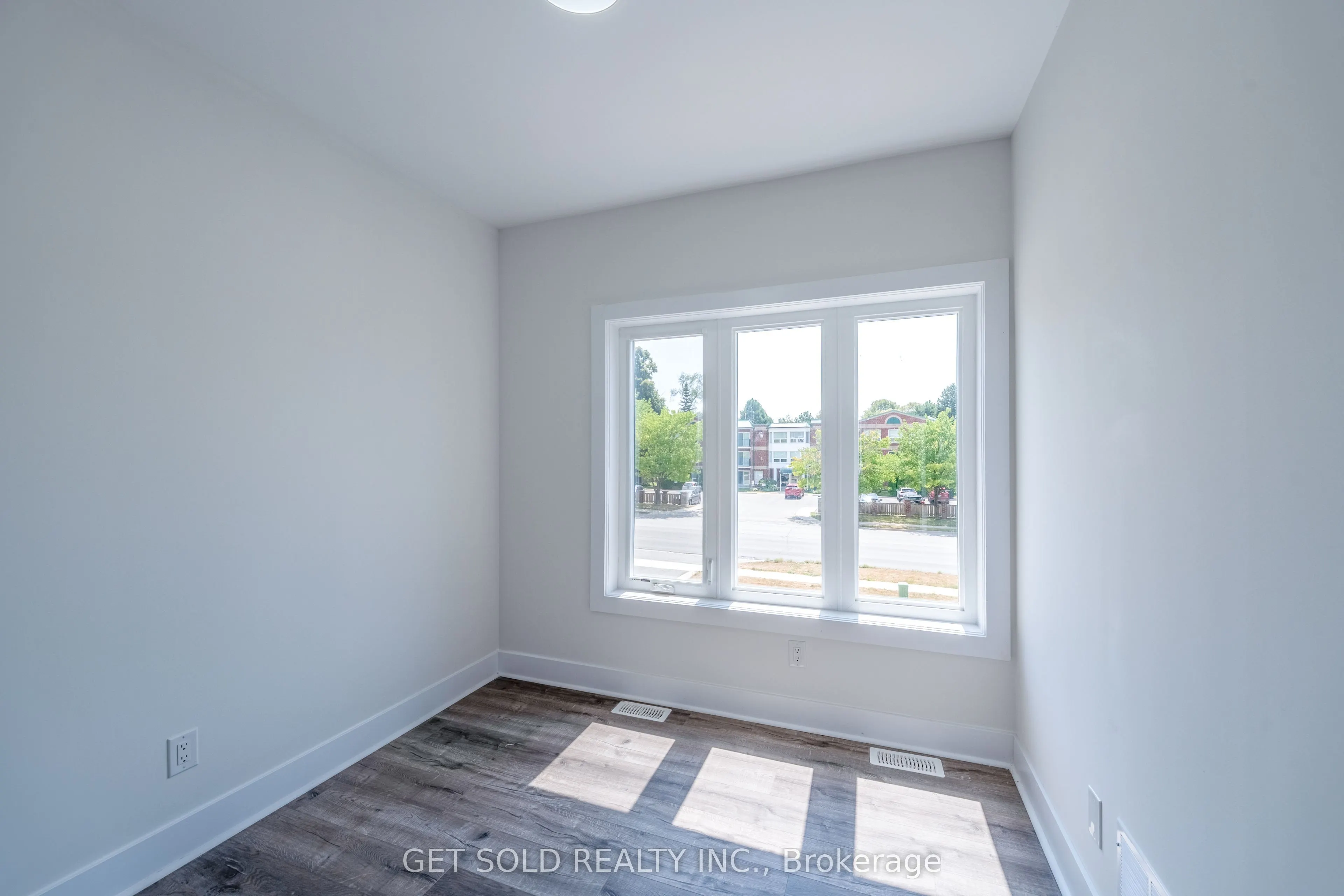 6701 Thorold Stone Road, #6