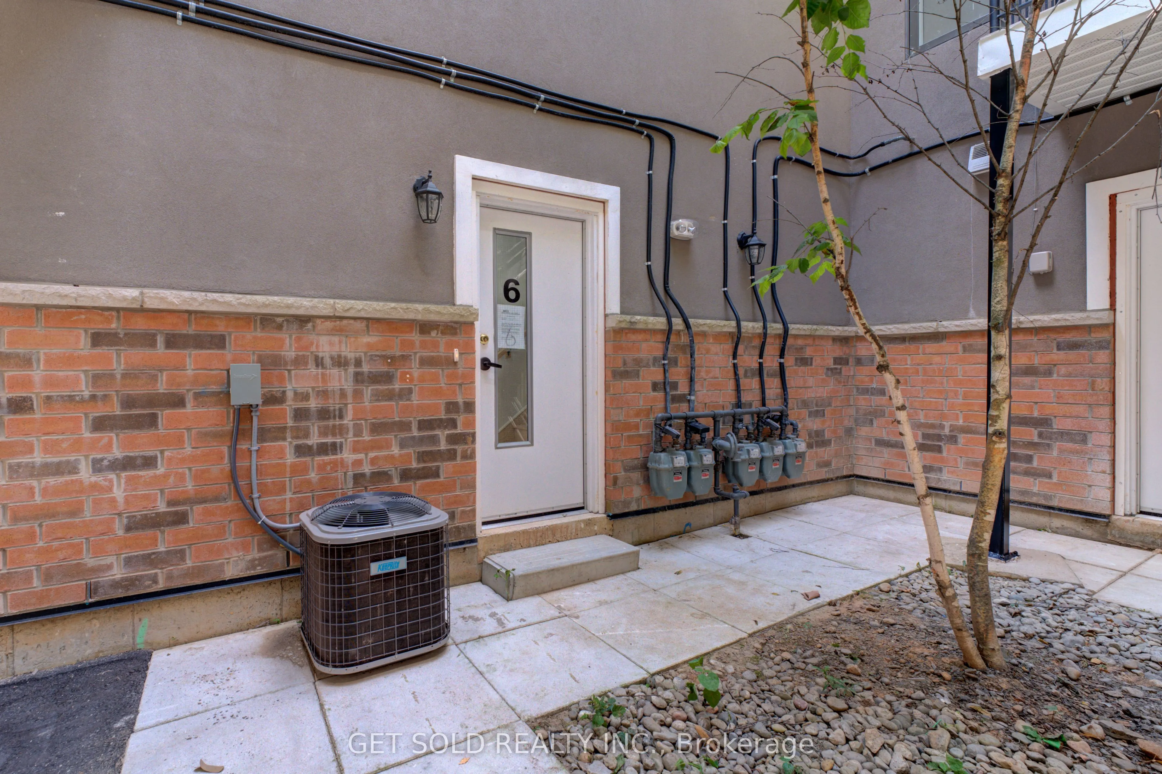 6701 Thorold Stone Road, #6