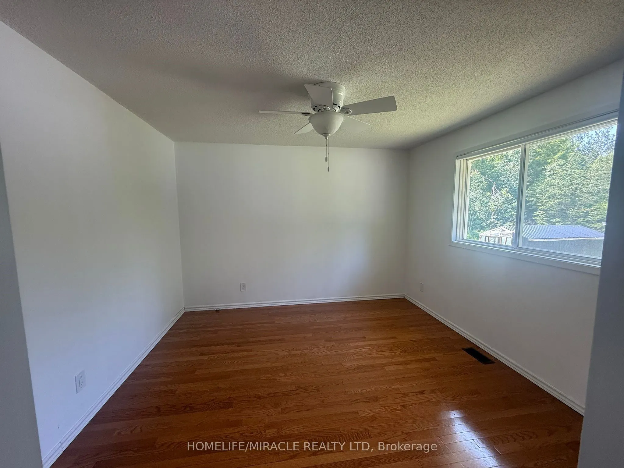 255 Revell Street