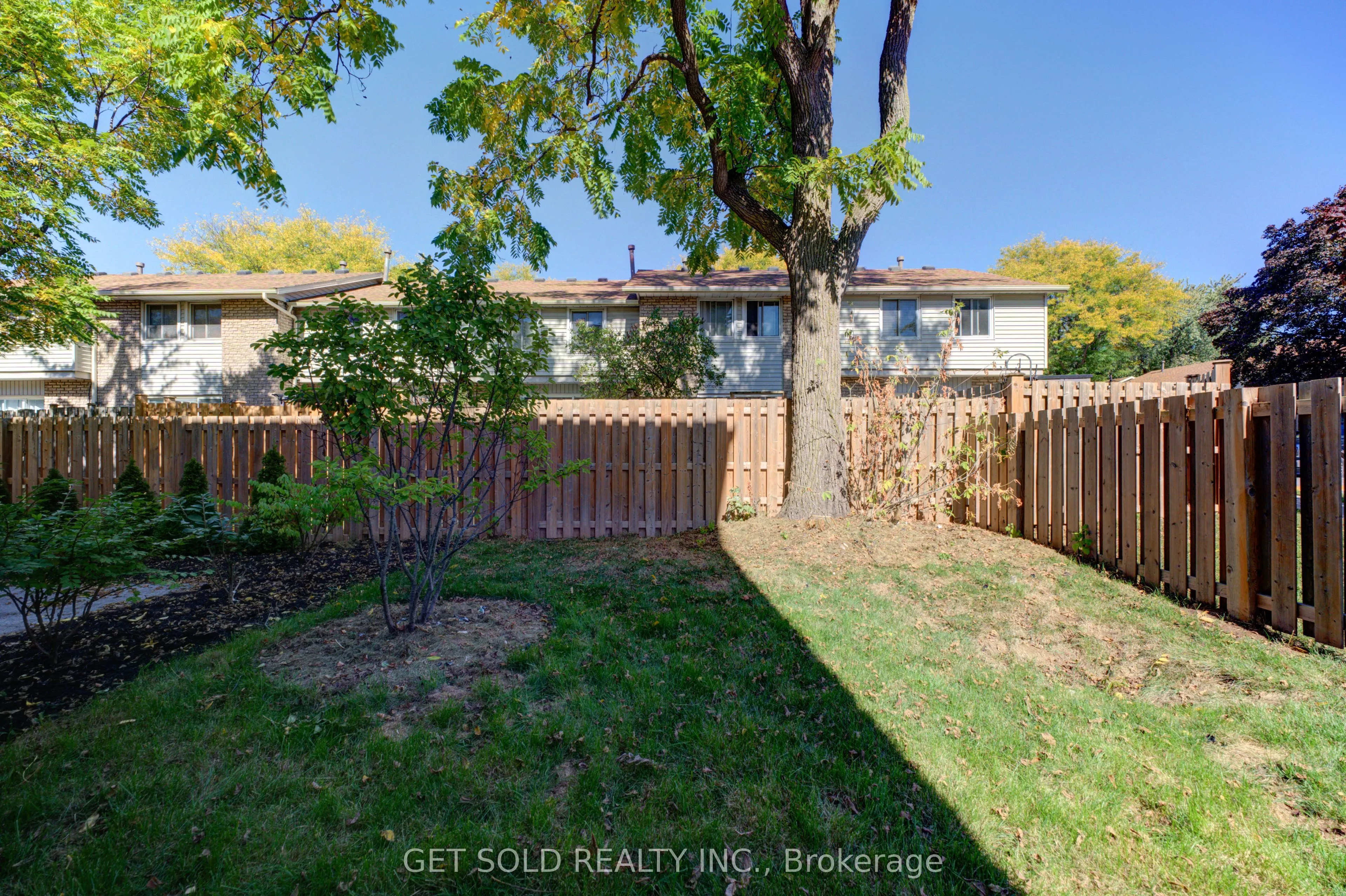 6701 Thorold Stone Road, #7
