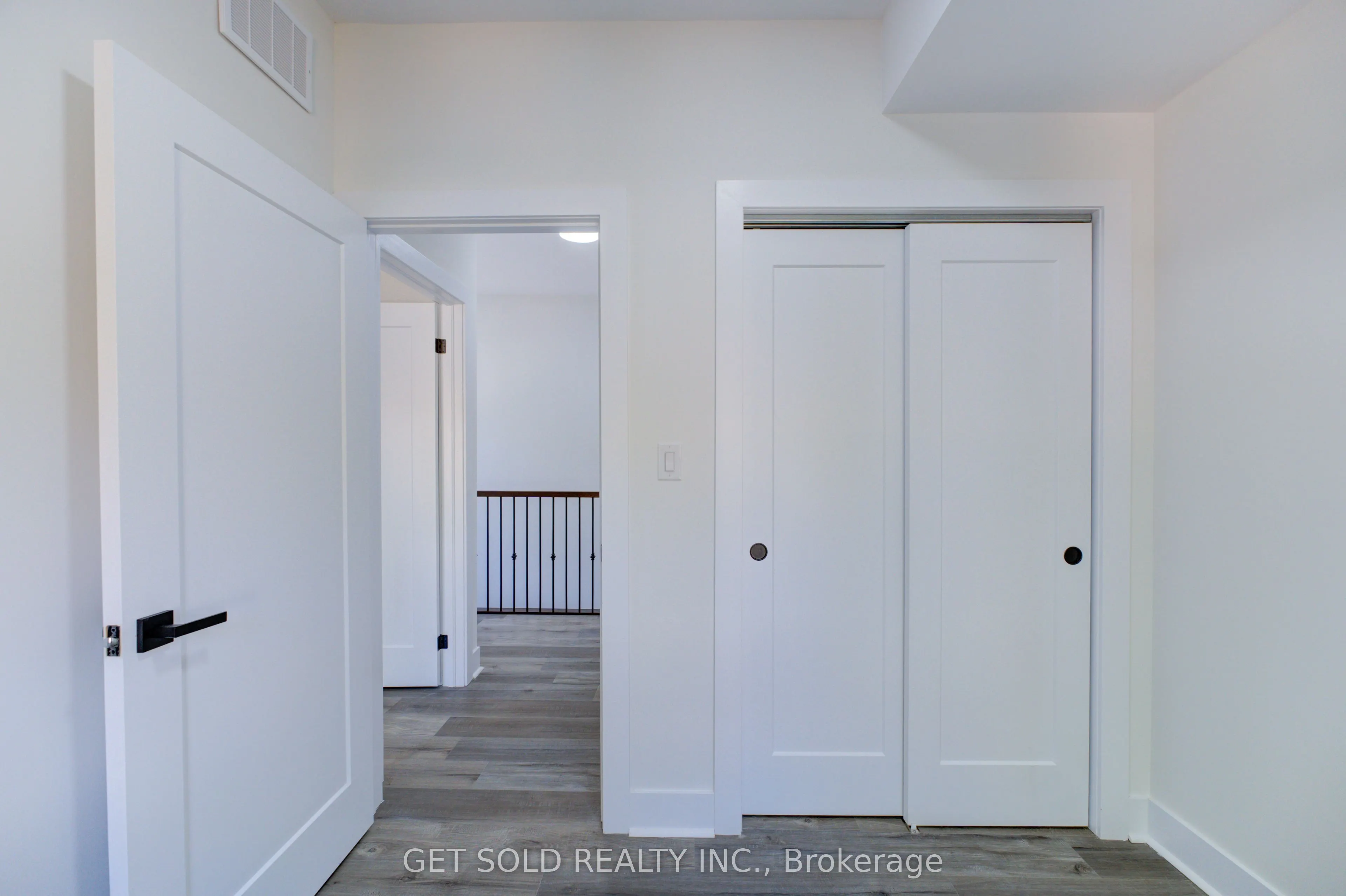 6701 Thorold Stone Road, #7