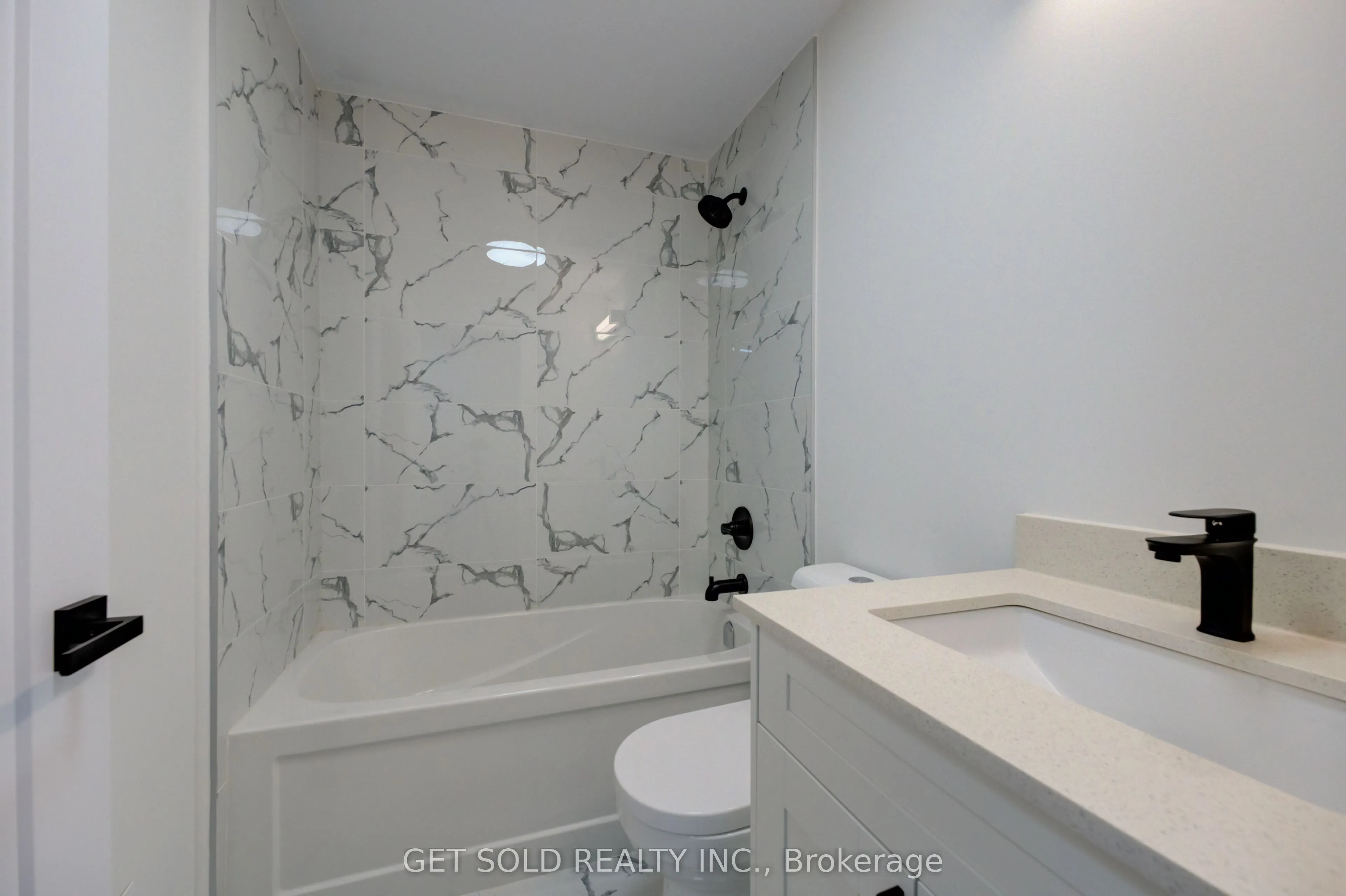 6701 Thorold Stone Road, #7