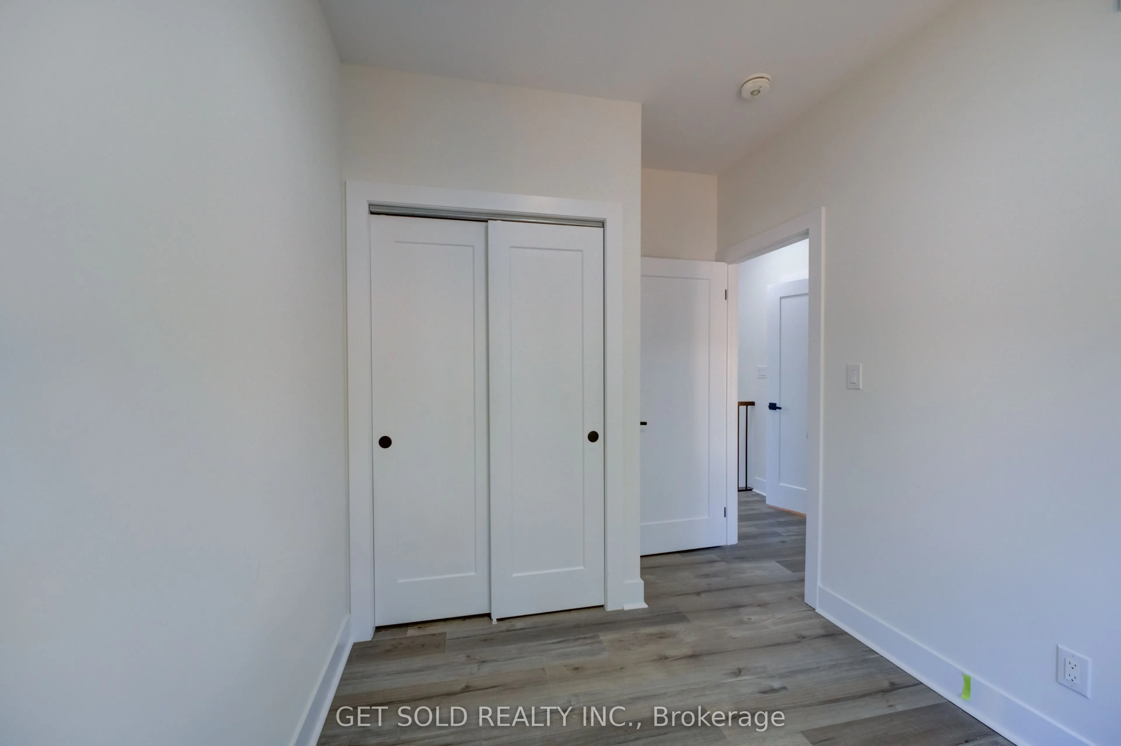 6701 Thorold Stone Road, #7
