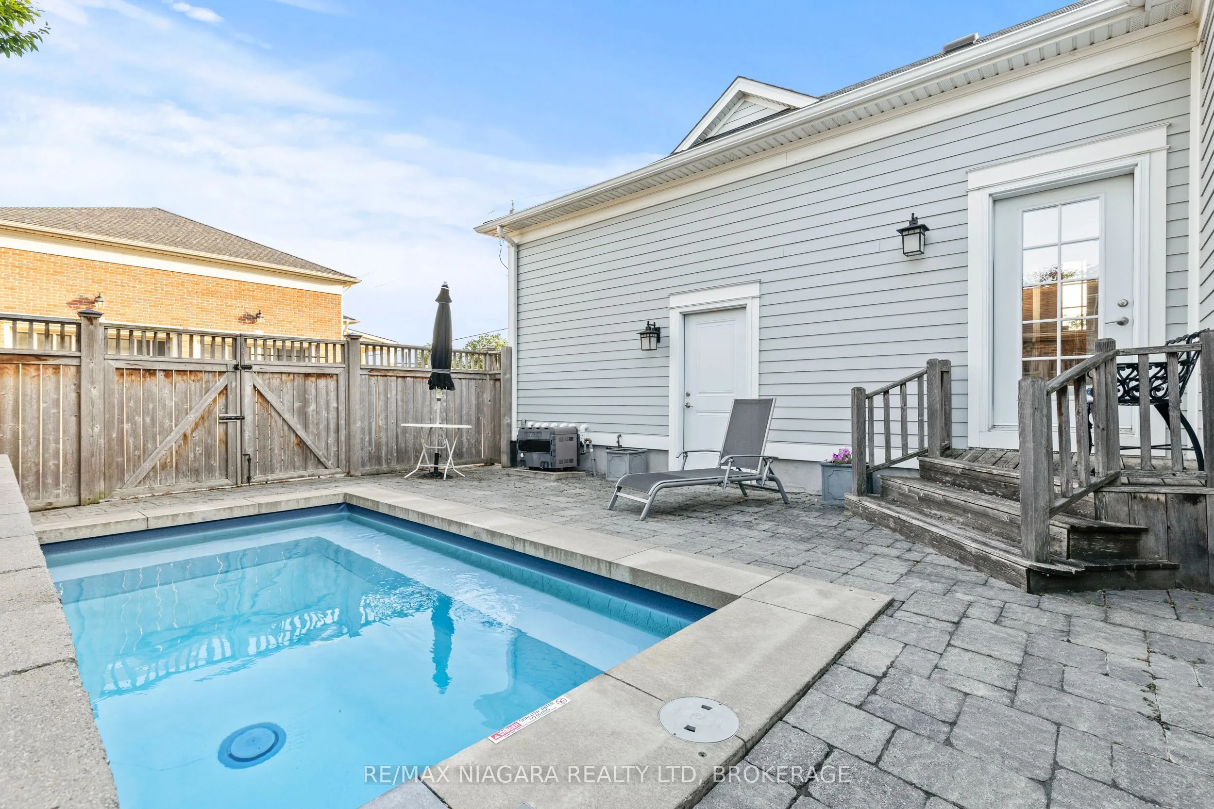 39 COLONEL COHOE Street