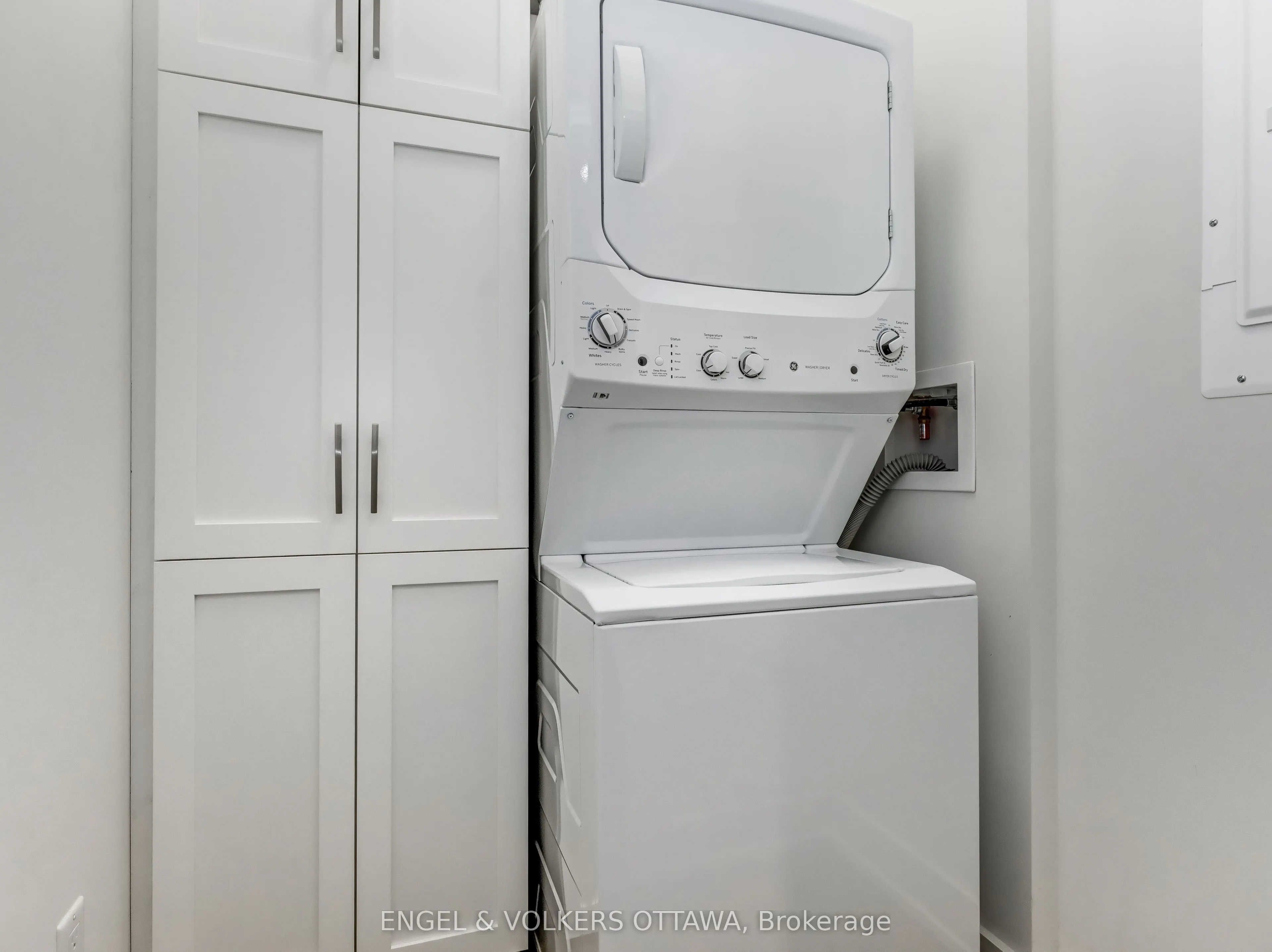 280 Crichton Street, #307