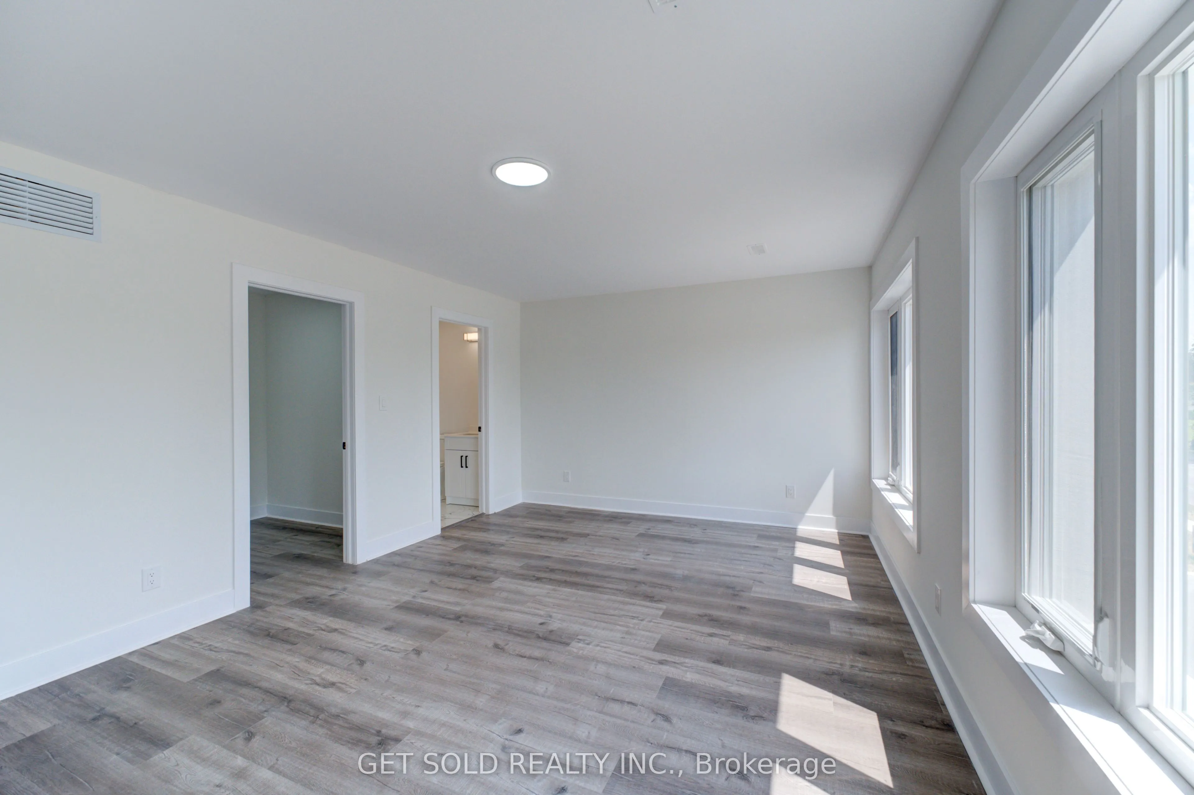6701 Thoroldstone Road, #10