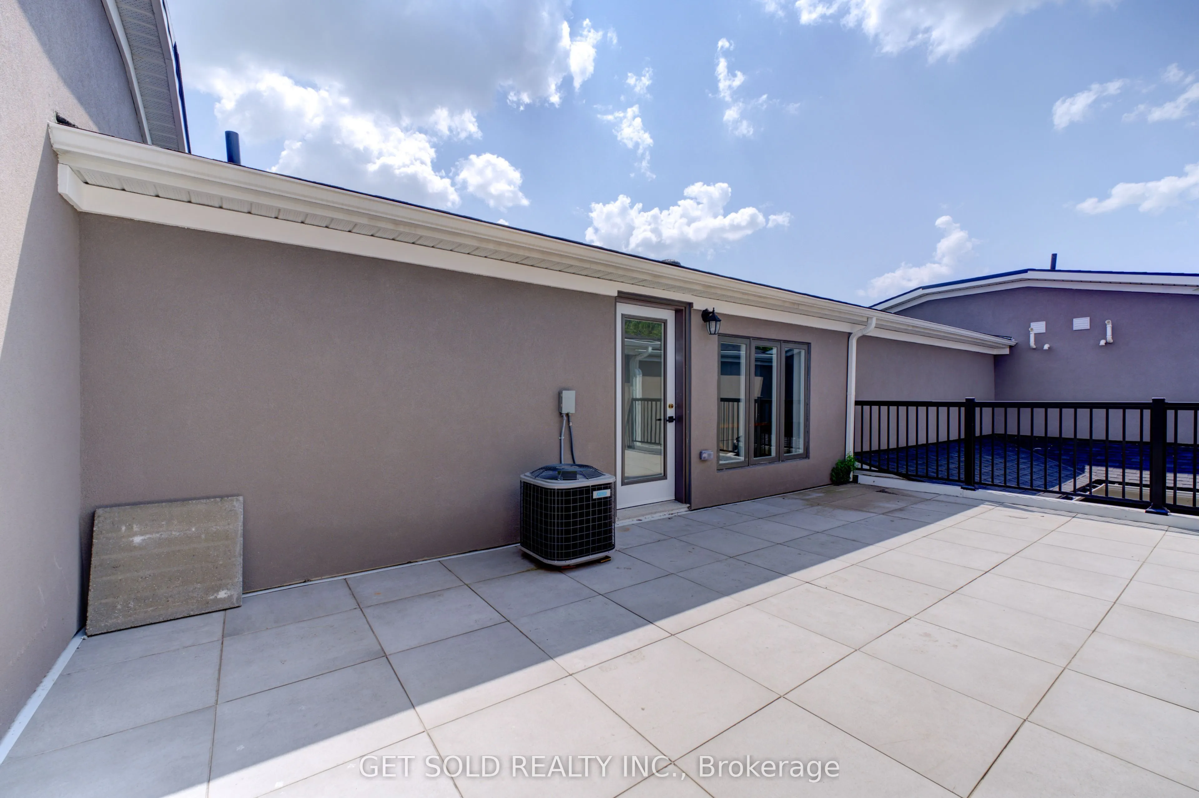 6701 Thoroldstone Road, #10