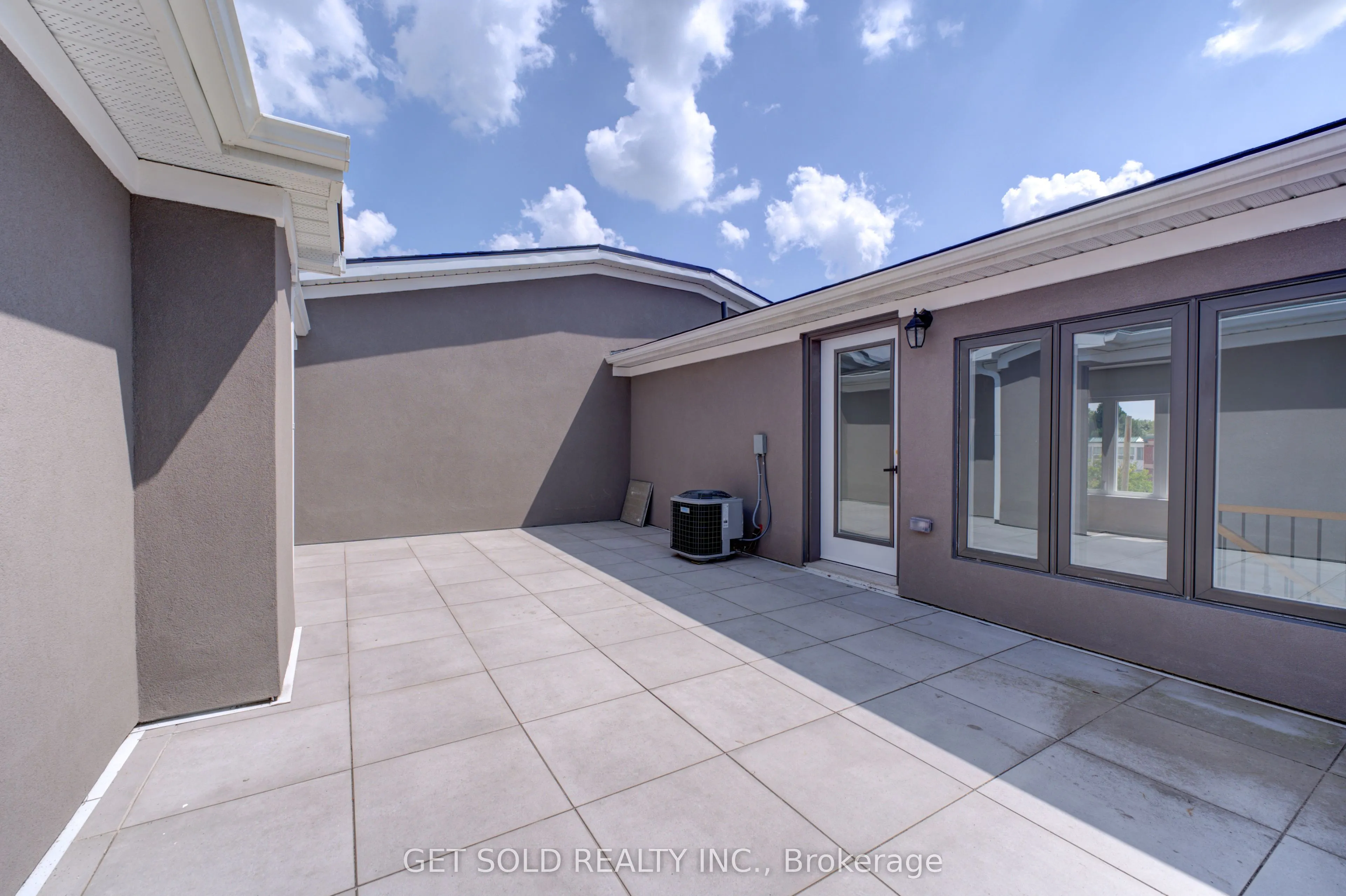 6701 Thoroldstone Road, #10