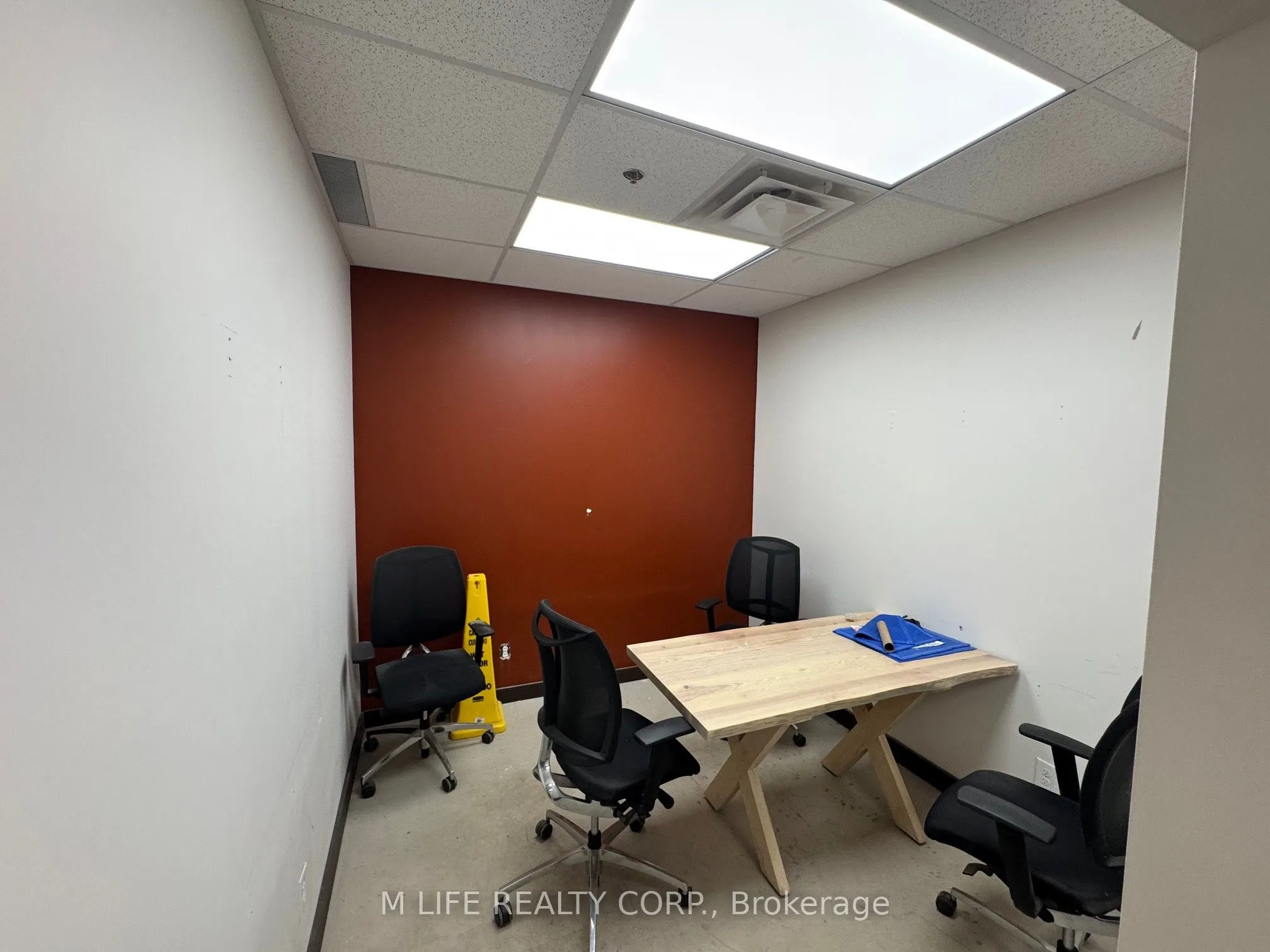 3250 Schmon Parkway, #6/7