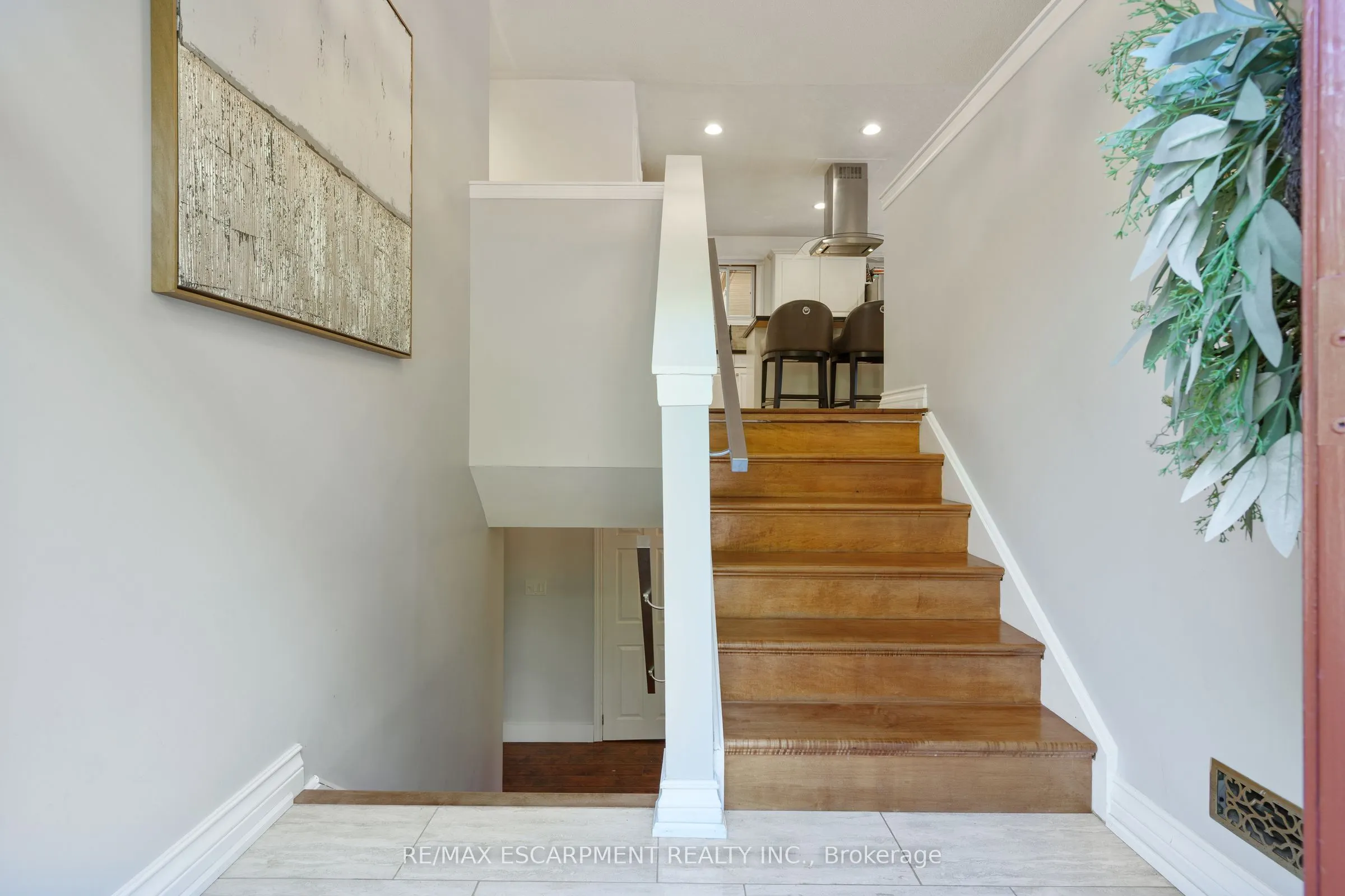 304 Central Avenue