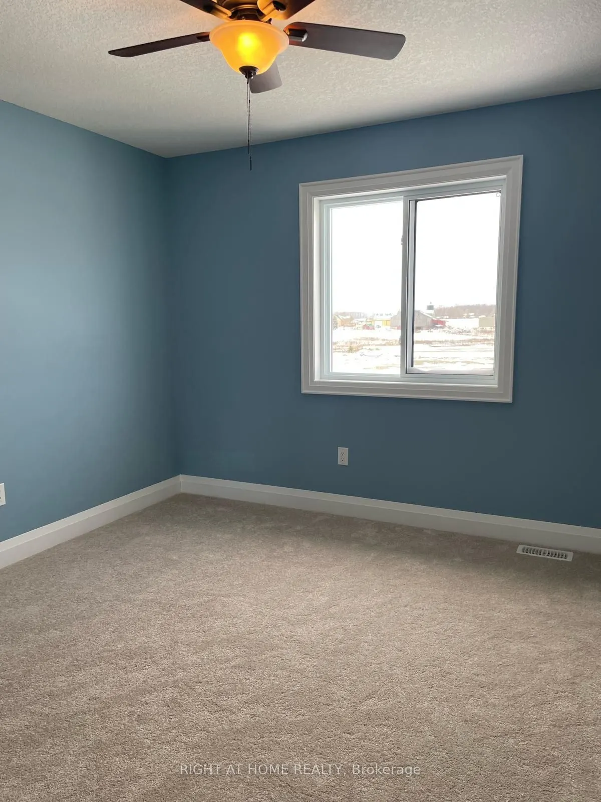 135 Woodberry Crescent