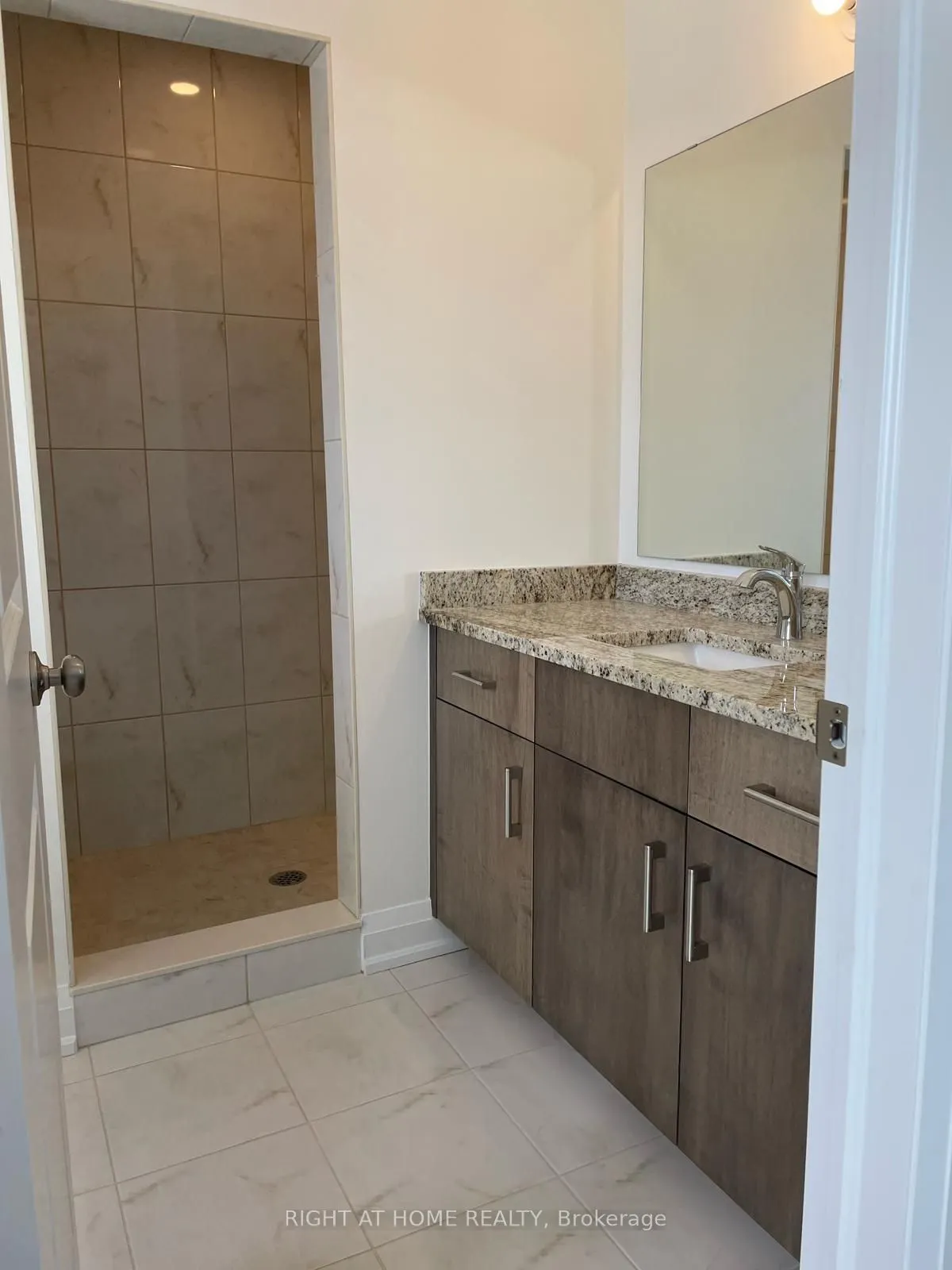135 Woodberry Crescent