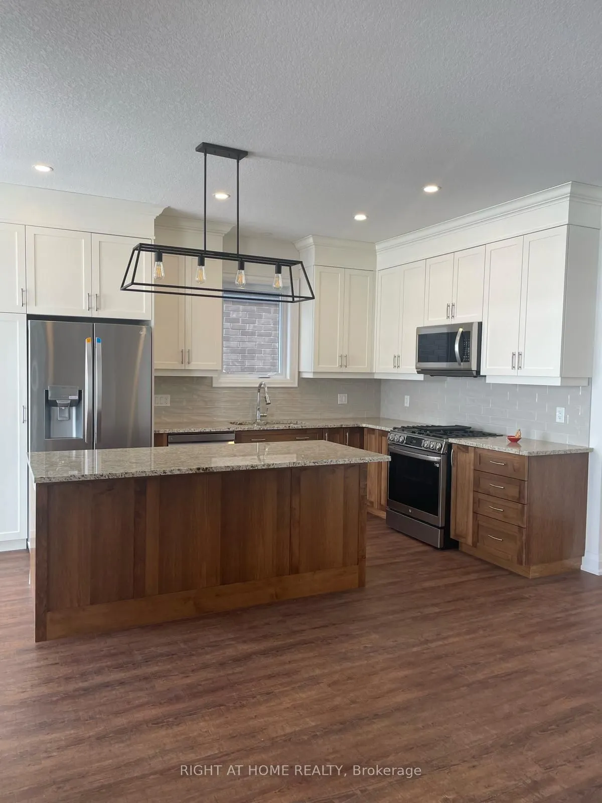 135 Woodberry Crescent