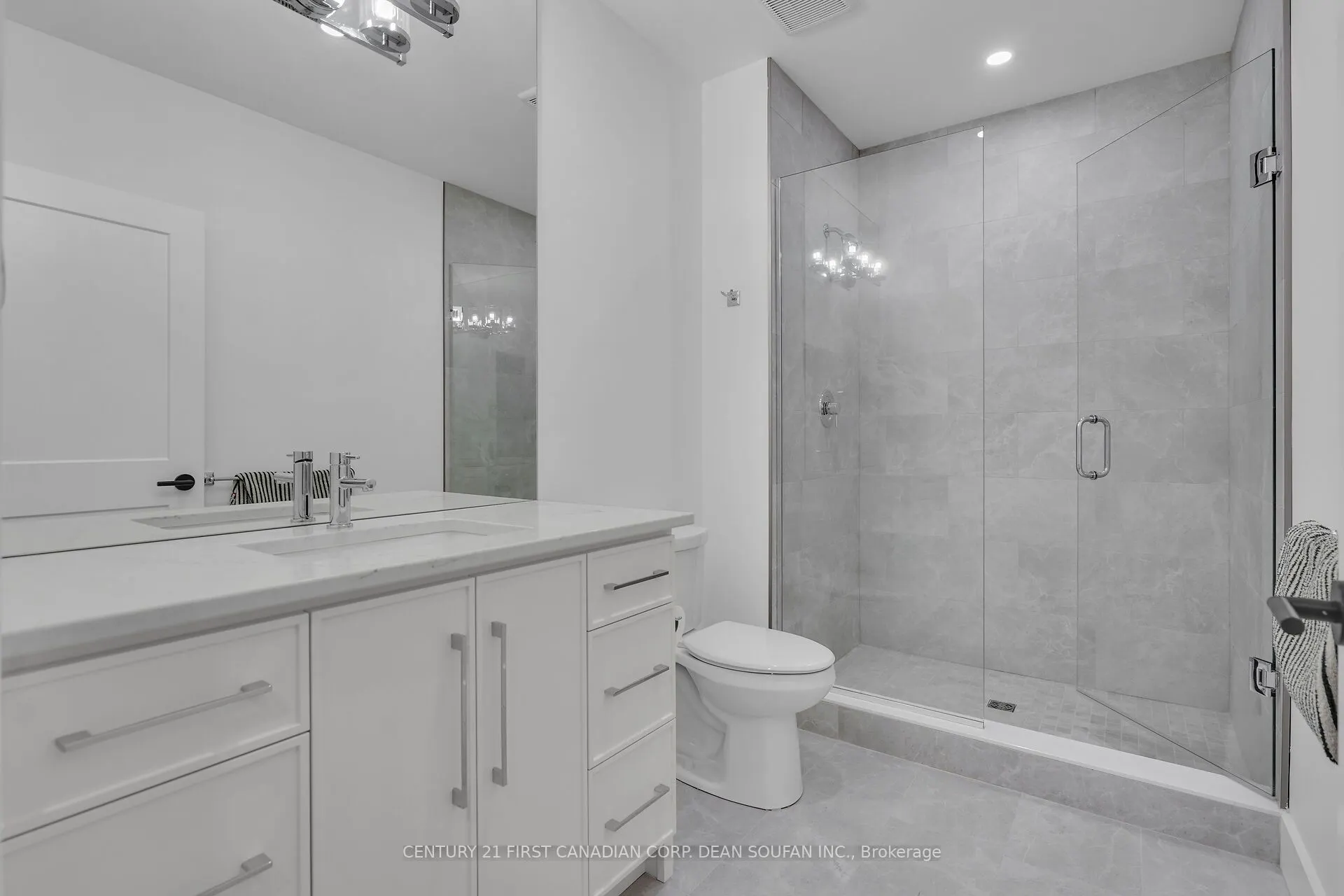 720 APRICOT Drive, #13