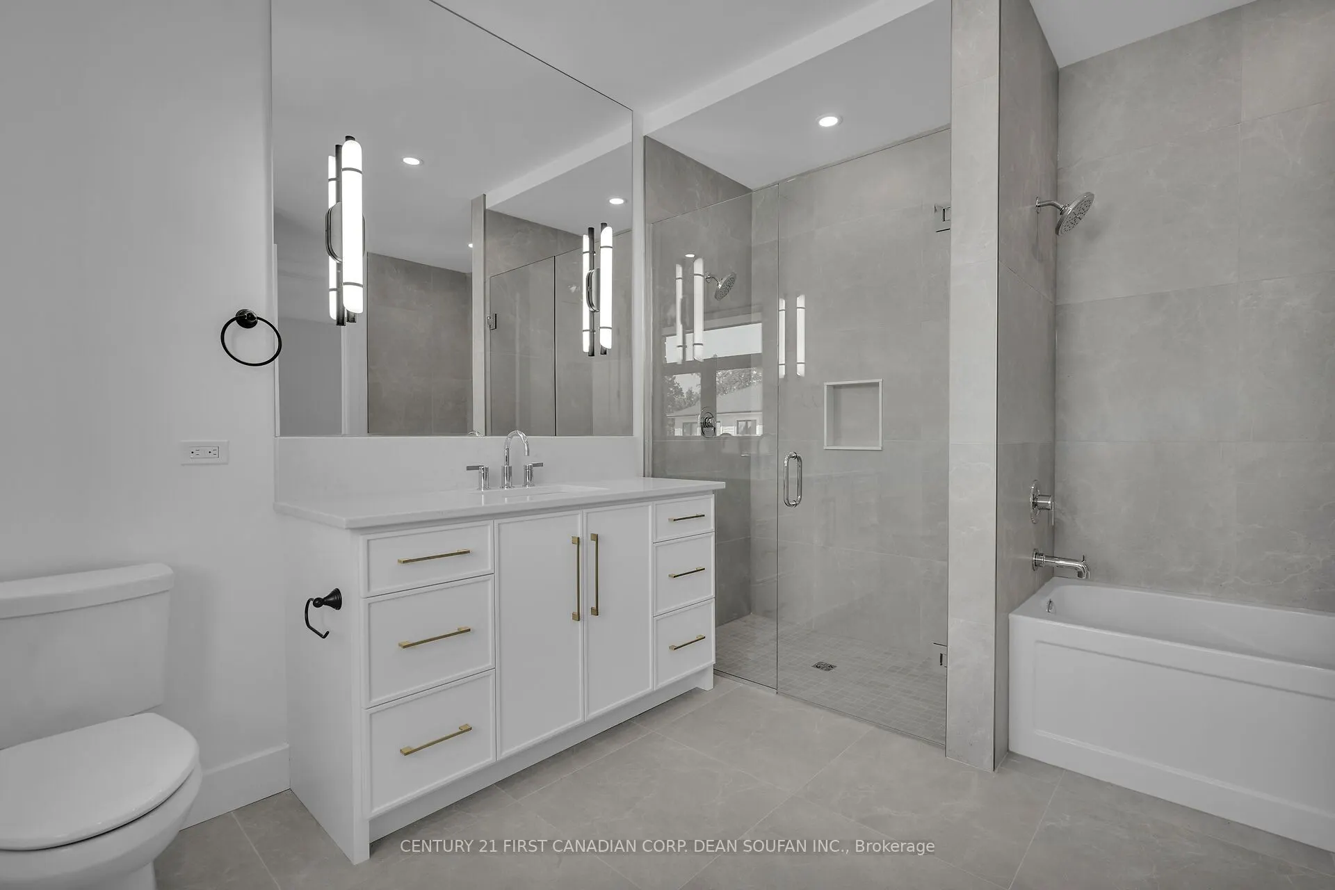 720 APRICOT Drive, #13