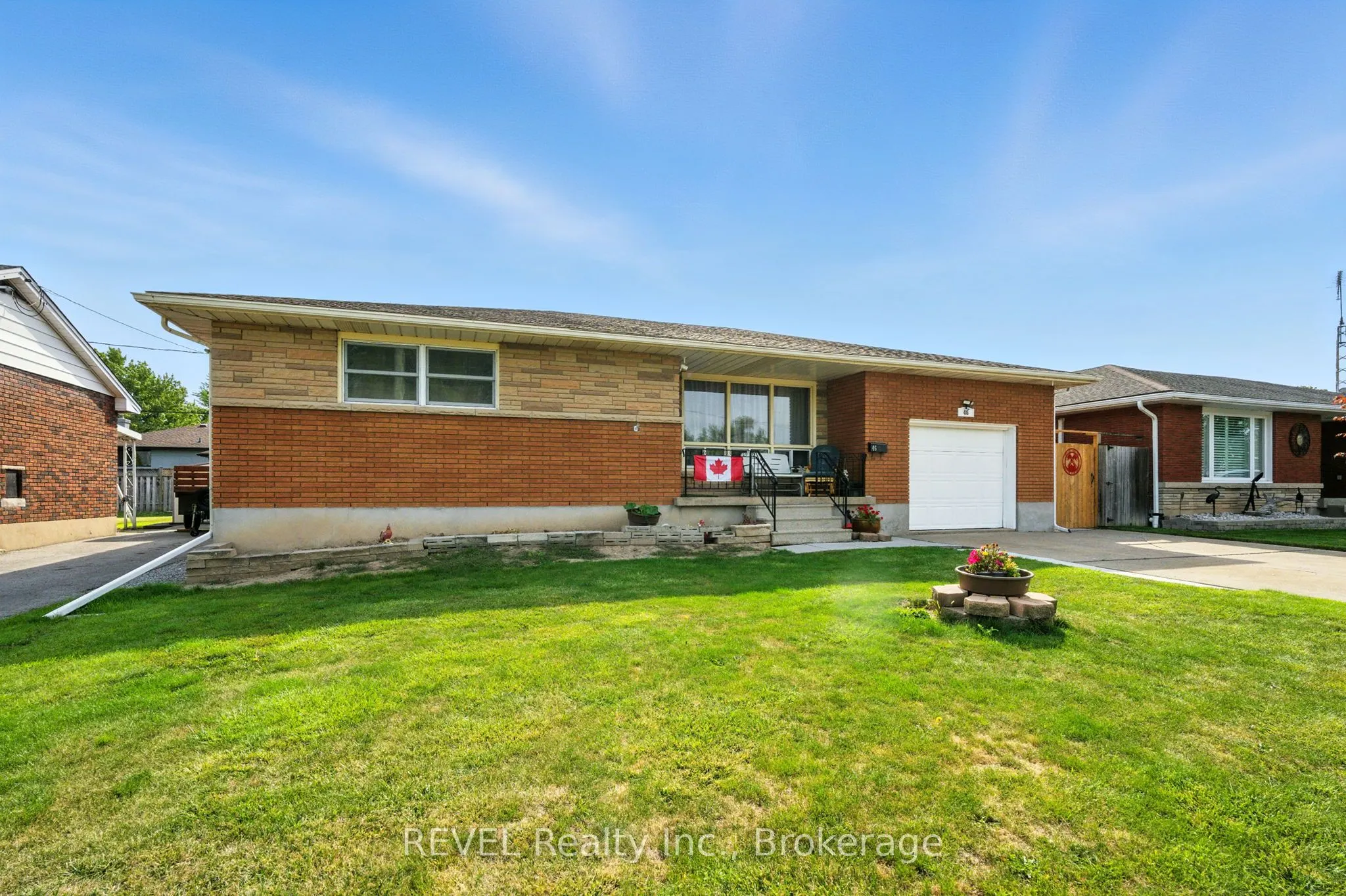 46 Collier Road S