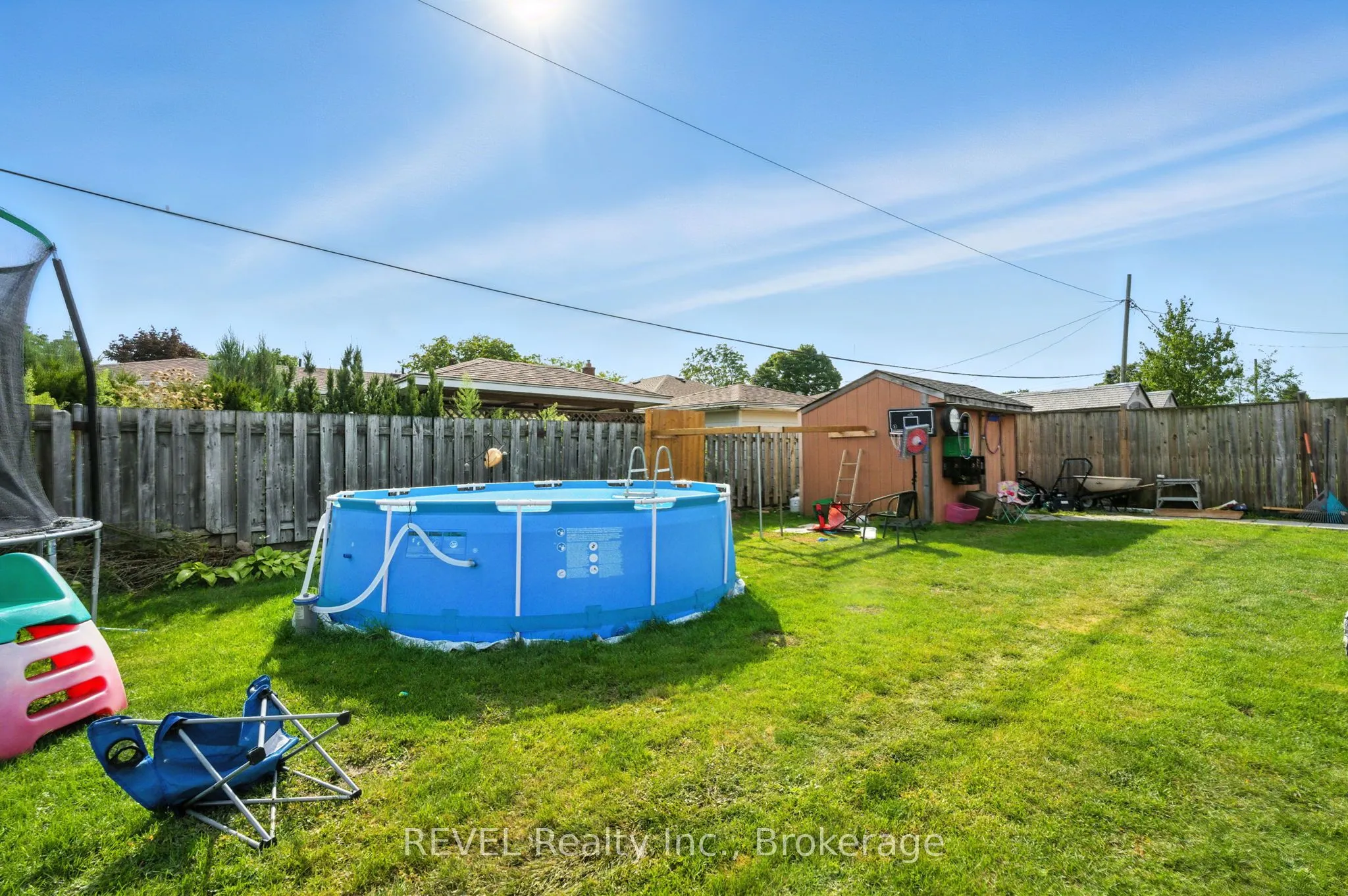 46 Collier Road S