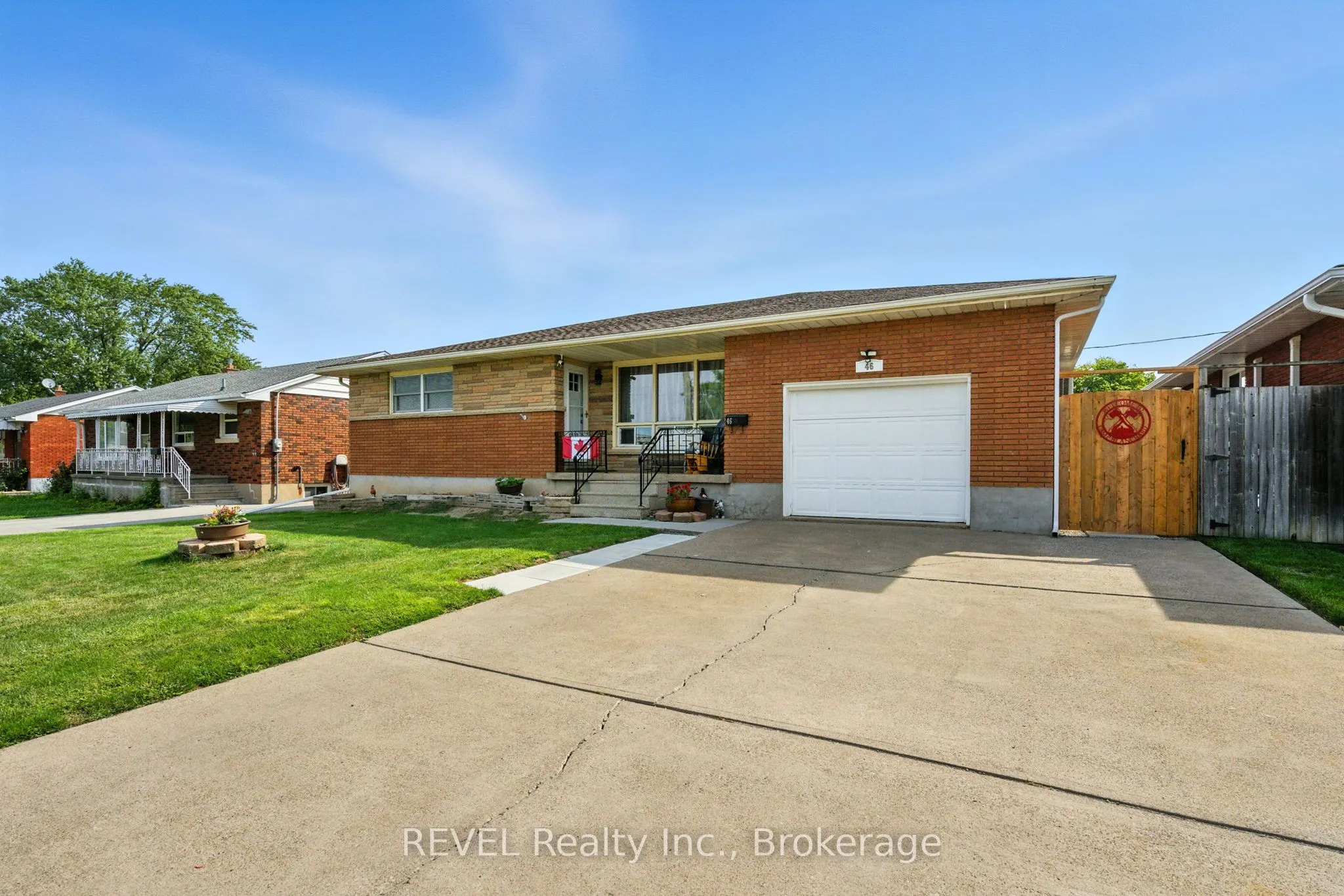 46 Collier Road S