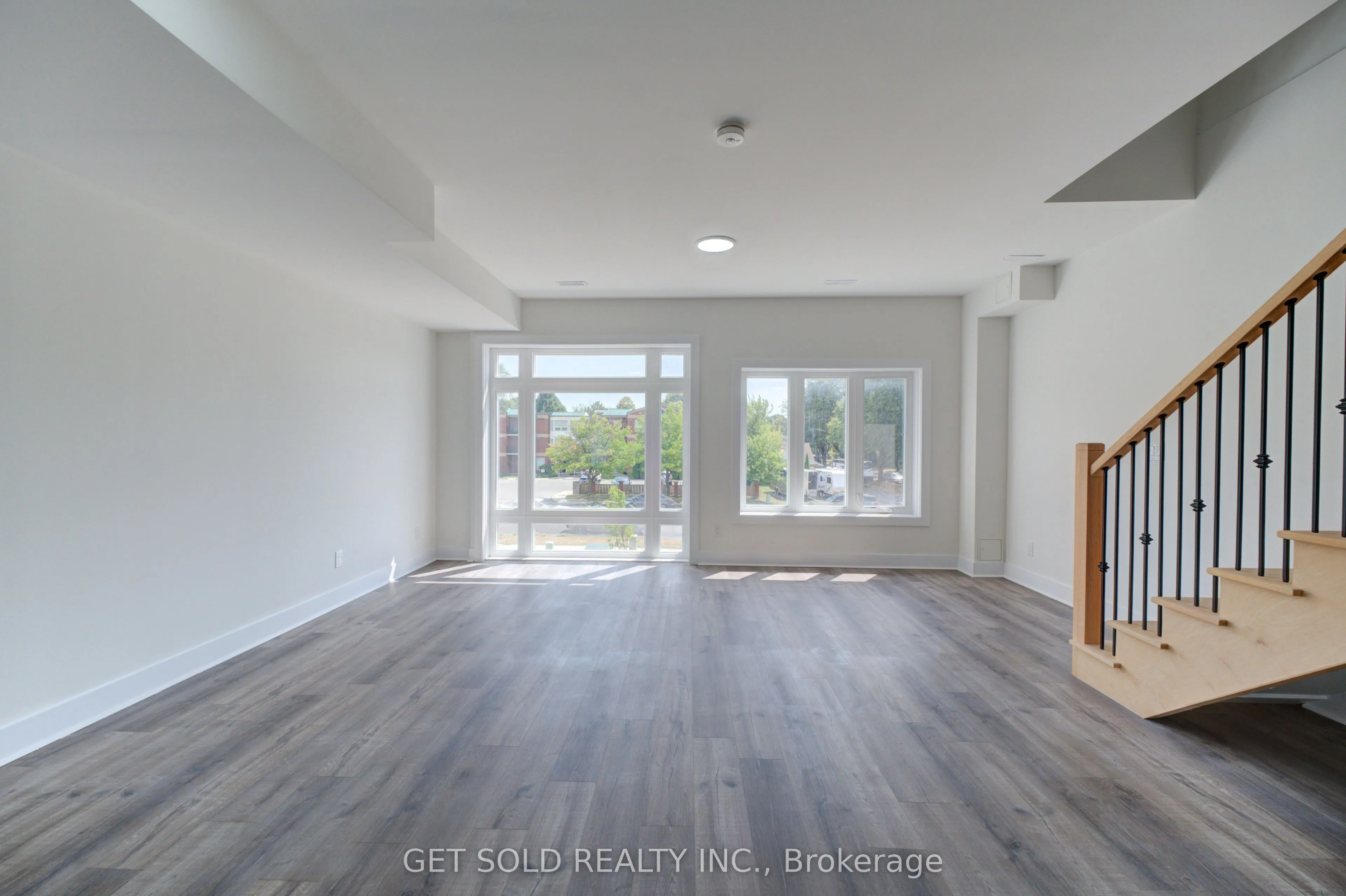 6701 Thorold Stone Road, #12