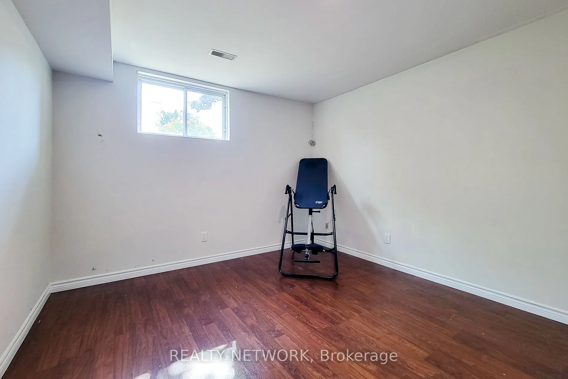 2 Silverton Drive