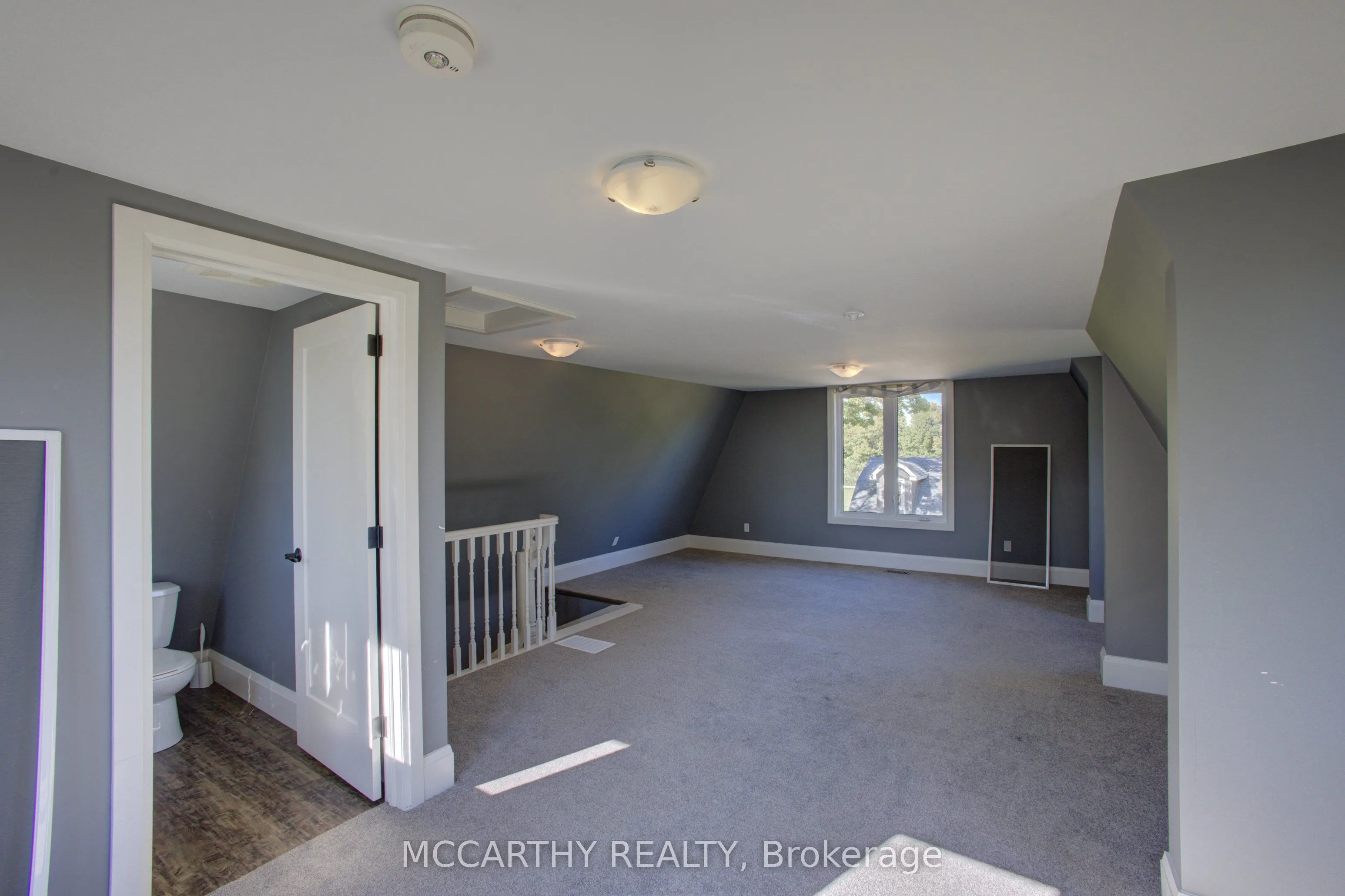 582335 County Road 17 Street